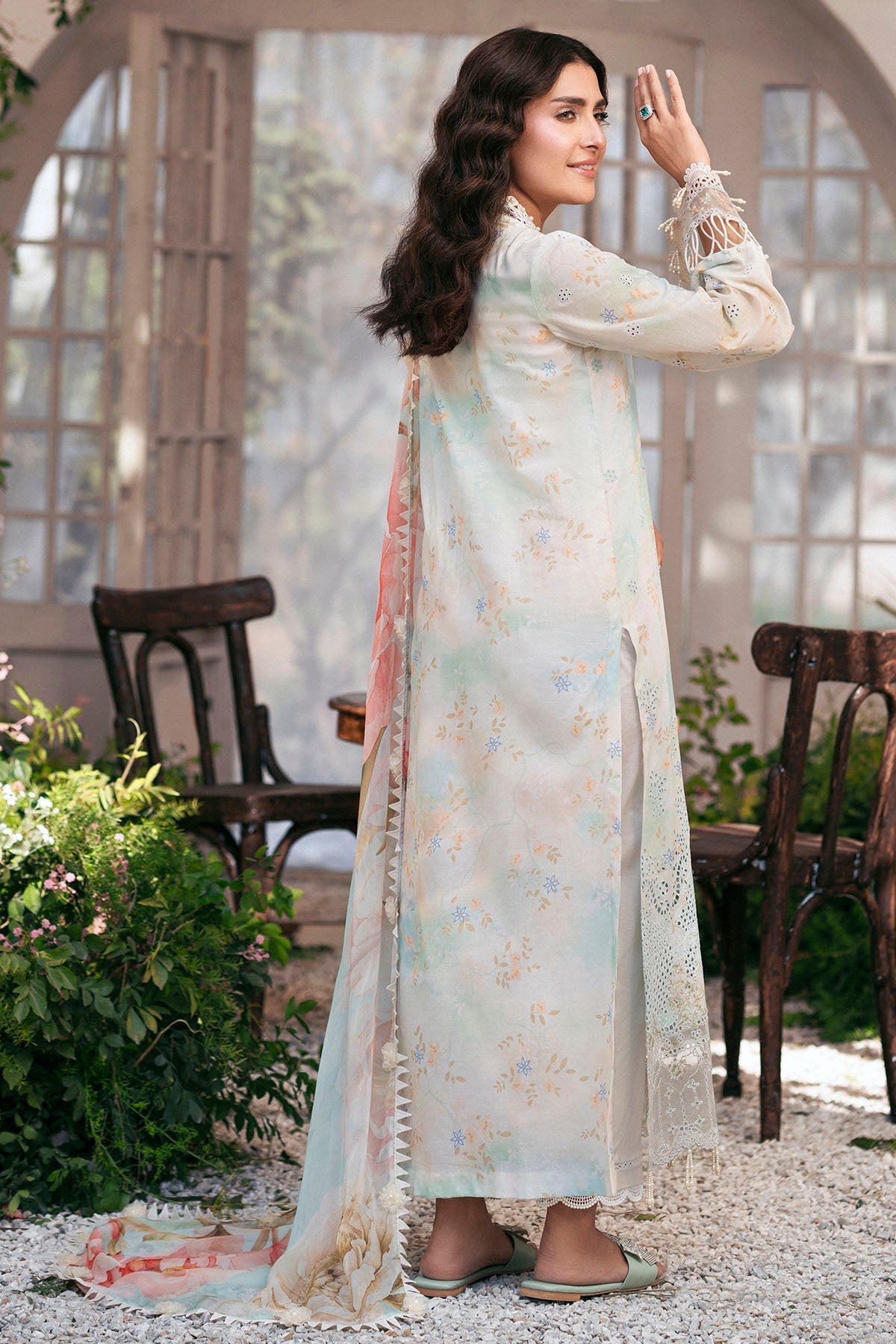Motifz | Premium Lawn 25 | 5423-DAISY - Official Motifz stockist in UK - Sakeena London