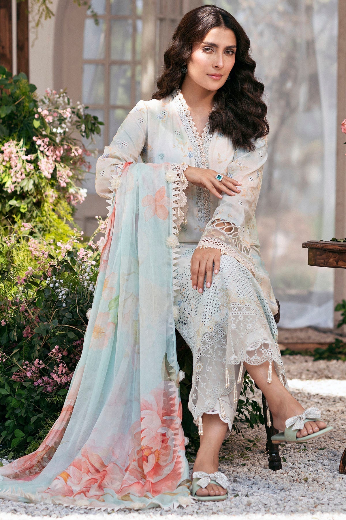 Motifz | Premium Lawn 25 | 5423-DAISY - Official Motifz stockist in UK - Sakeena London
