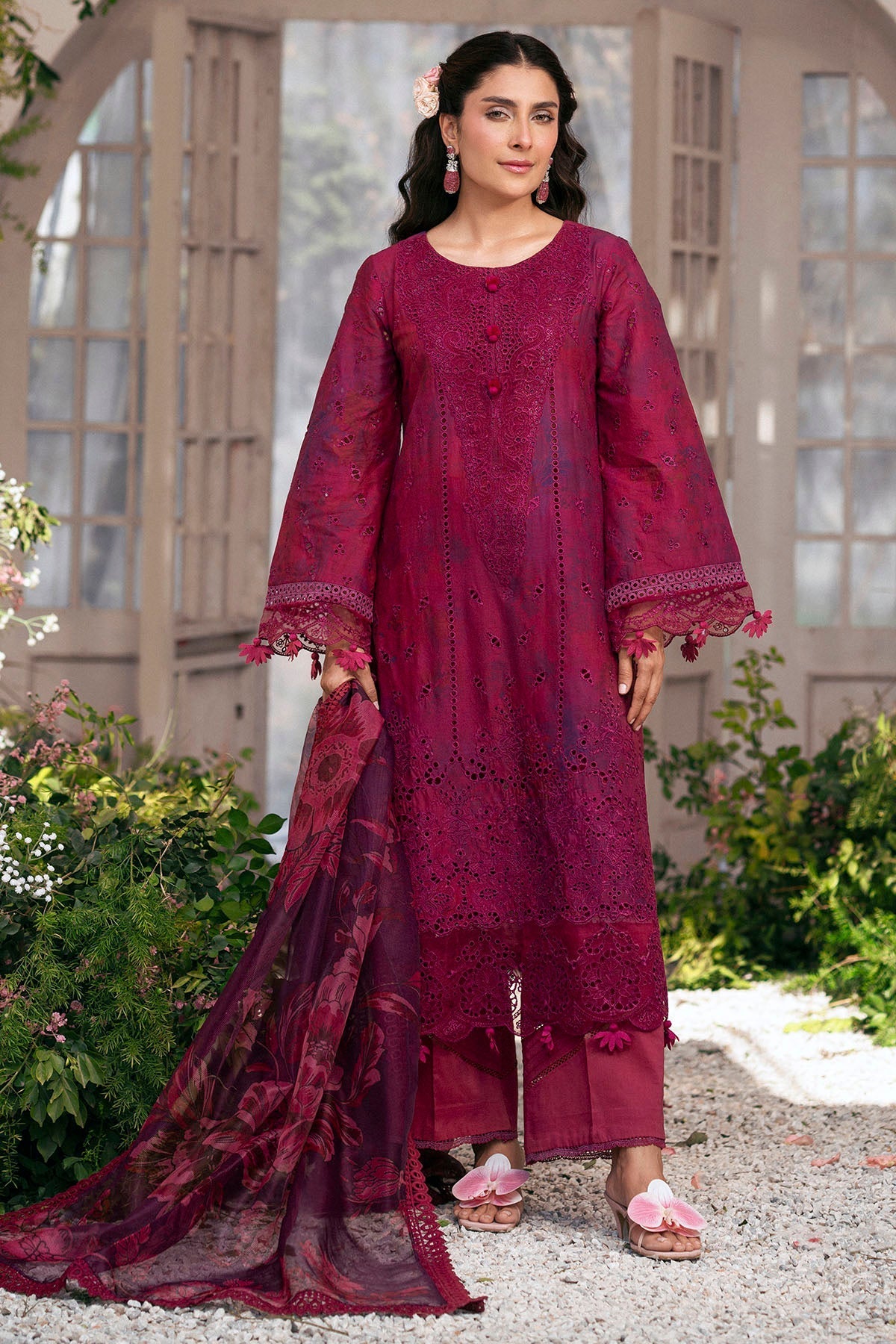 Motifz | Premium Lawn 25 | 5426-VALERIE - Official Motifz stockist in UK - Sakeena London