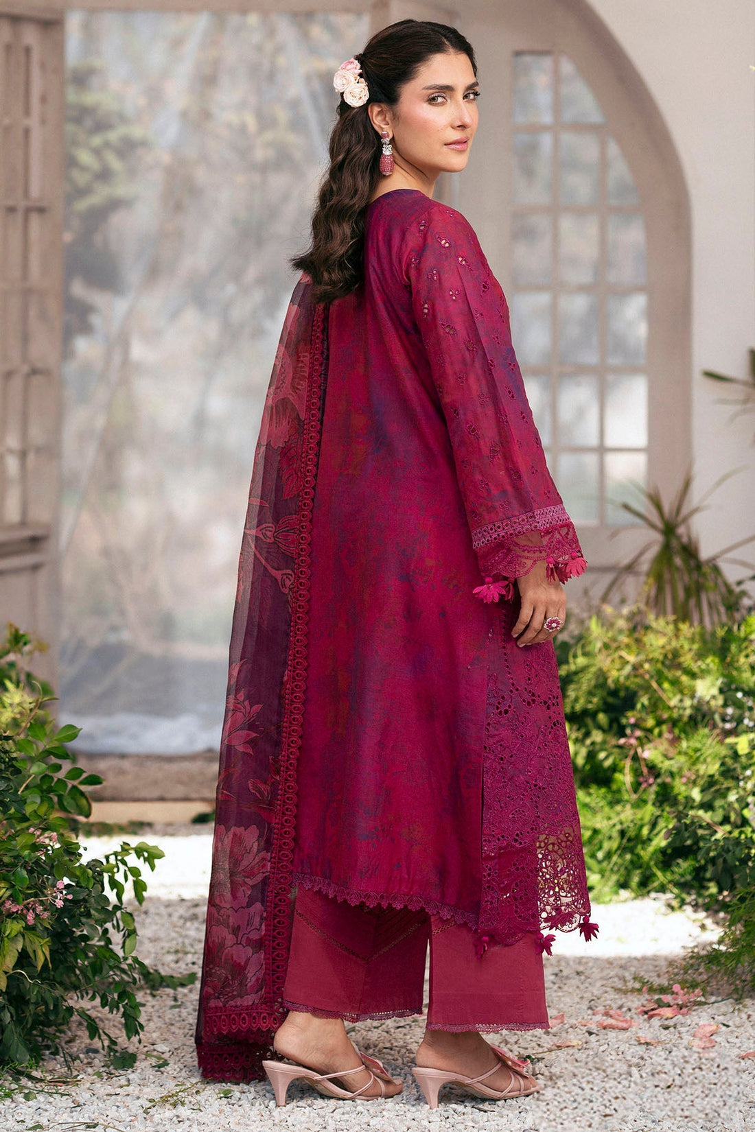 Motifz | Premium Lawn 25 | 5426-VALERIE - Official Motifz stockist in UK - Sakeena London