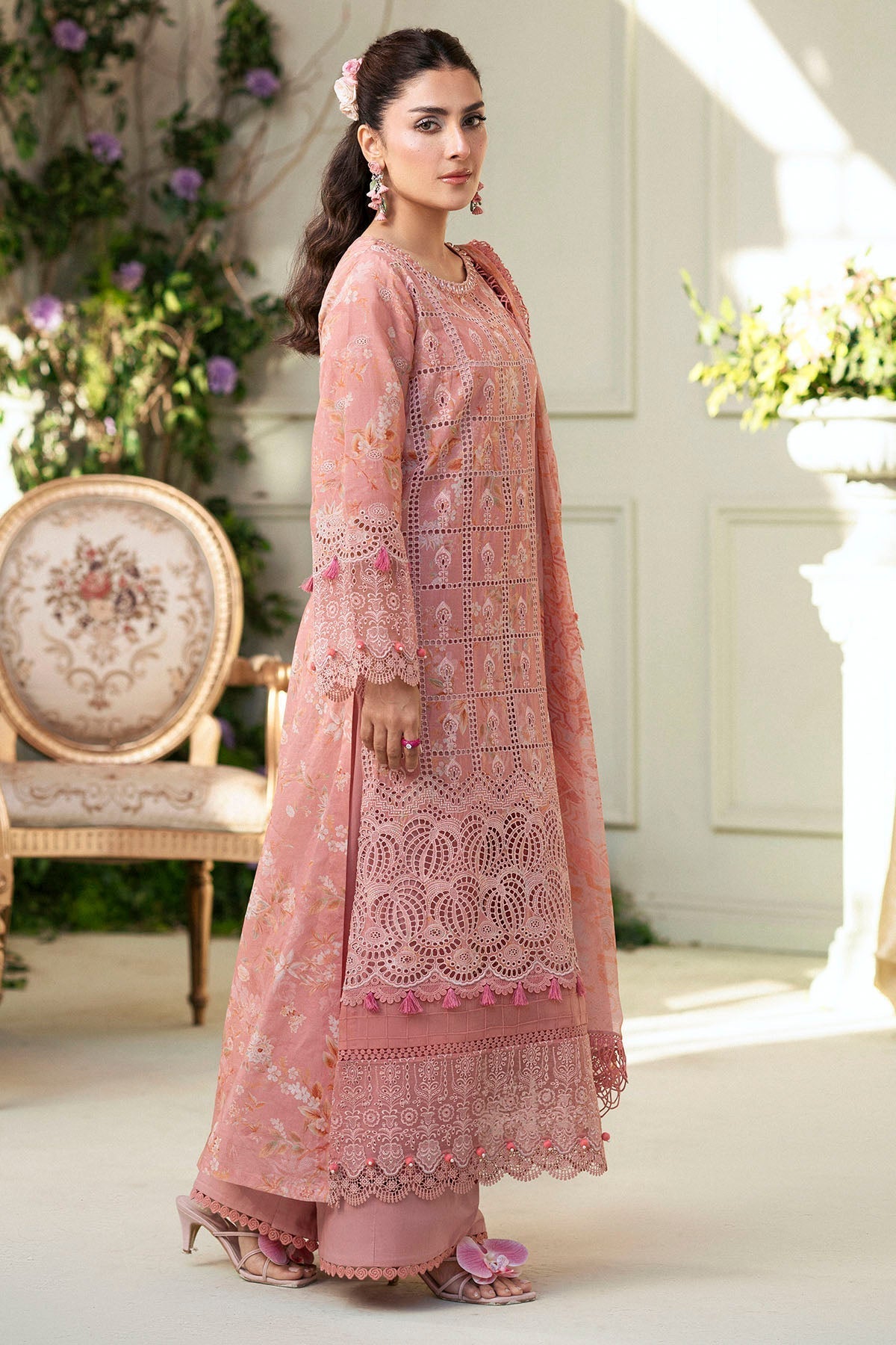 Motifz | Premium Lawn 25 | 5427-LOTUS - Official Motifz stockist in UK - Sakeena London