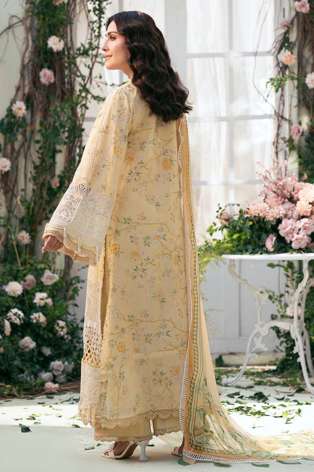 Motifz | Premium Lawn 25 | 5429-ORCHID - Official Motifz stockist in UK - Sakeena London