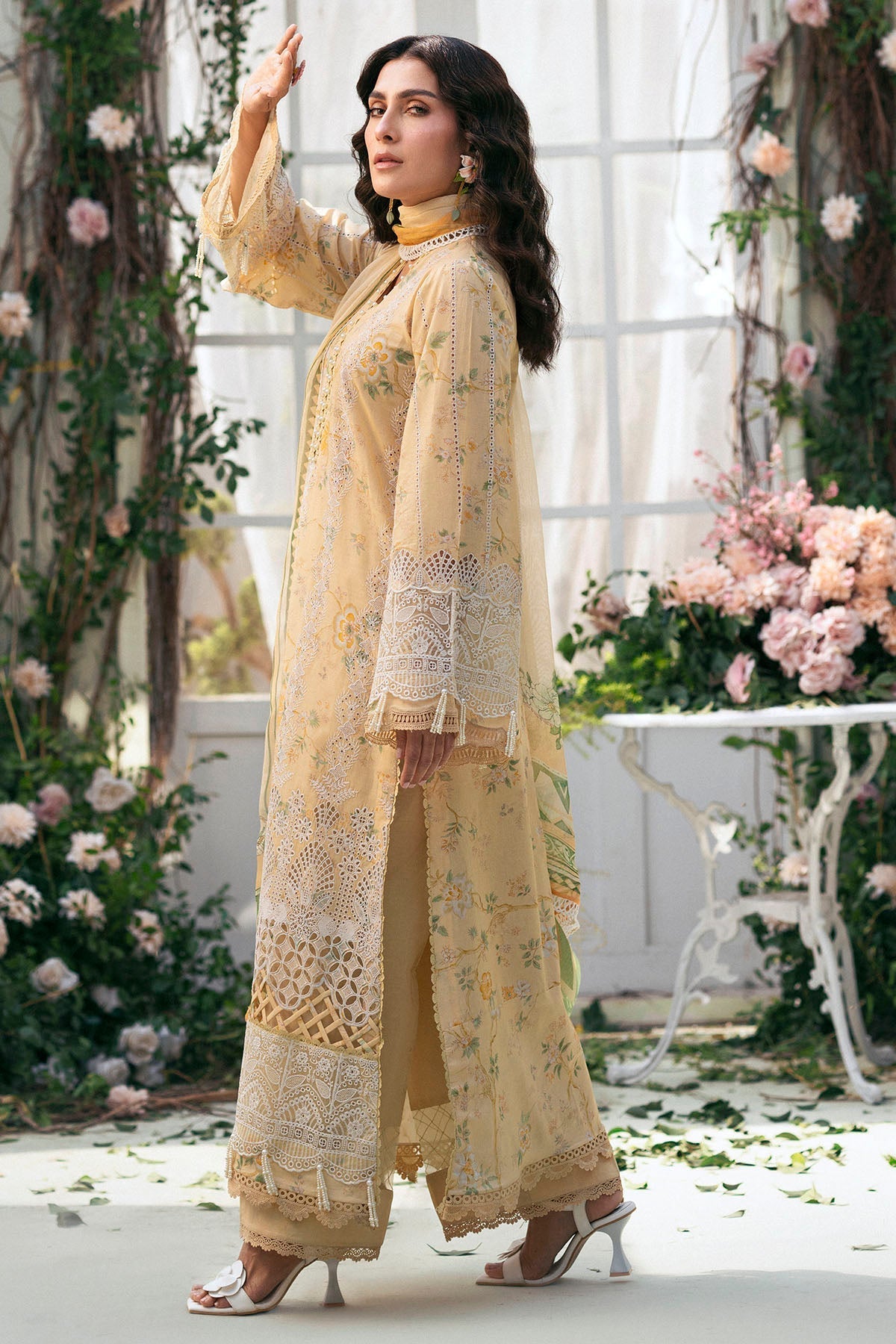 Motifz | Premium Lawn 25 | 5429-ORCHID - Official Motifz stockist in UK - Sakeena London