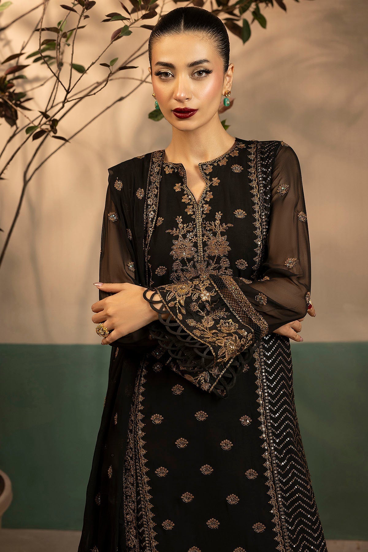 Motifz | Luxury Formal | 5579-VIOLA - Official Motifz stockist in UK - Sakeena London