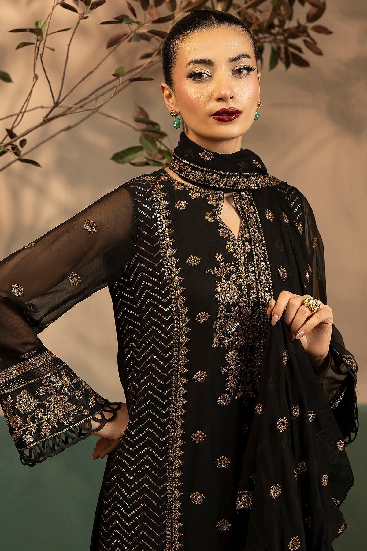Motifz | Luxury Formal | 5579-VIOLA - Official Motifz stockist in UK - Sakeena London