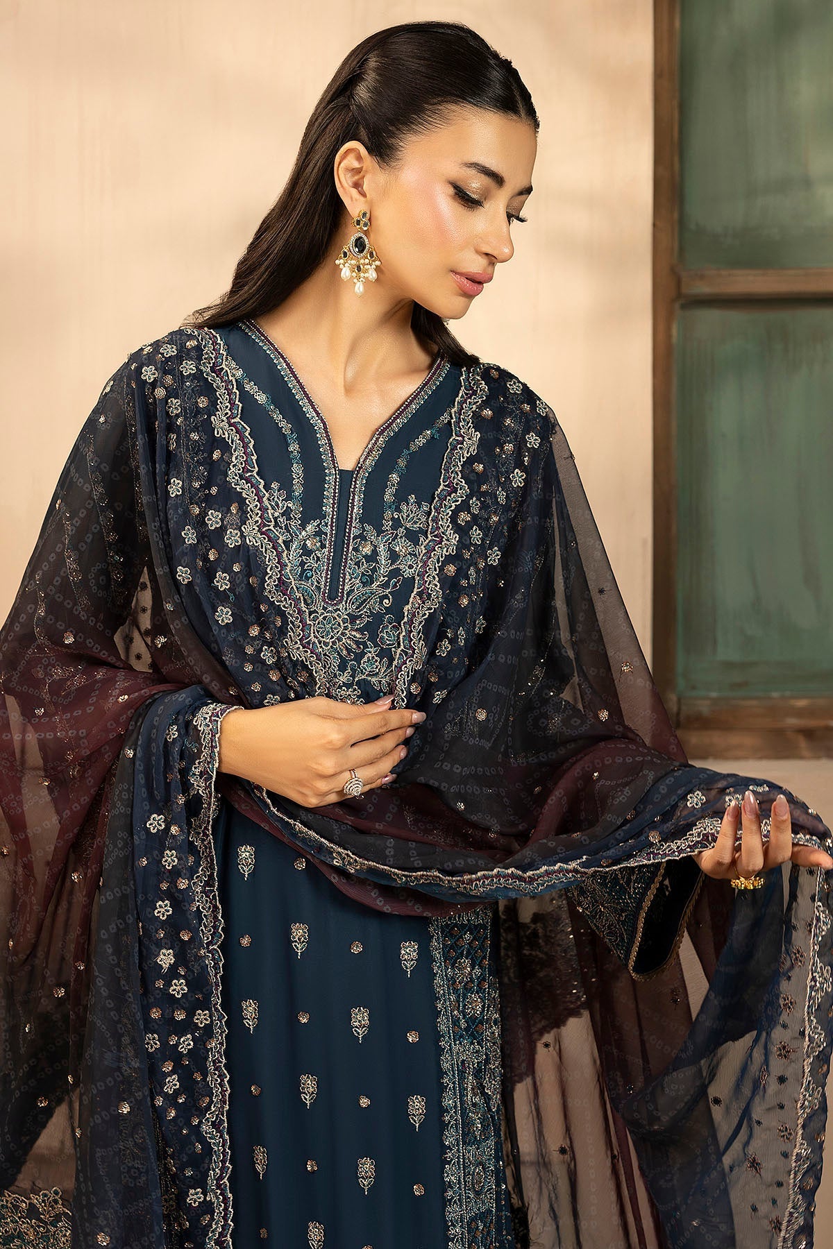 Motifz | Luxury Formal | 5581-DELLA - Official Motifz stockist in UK - Sakeena London
