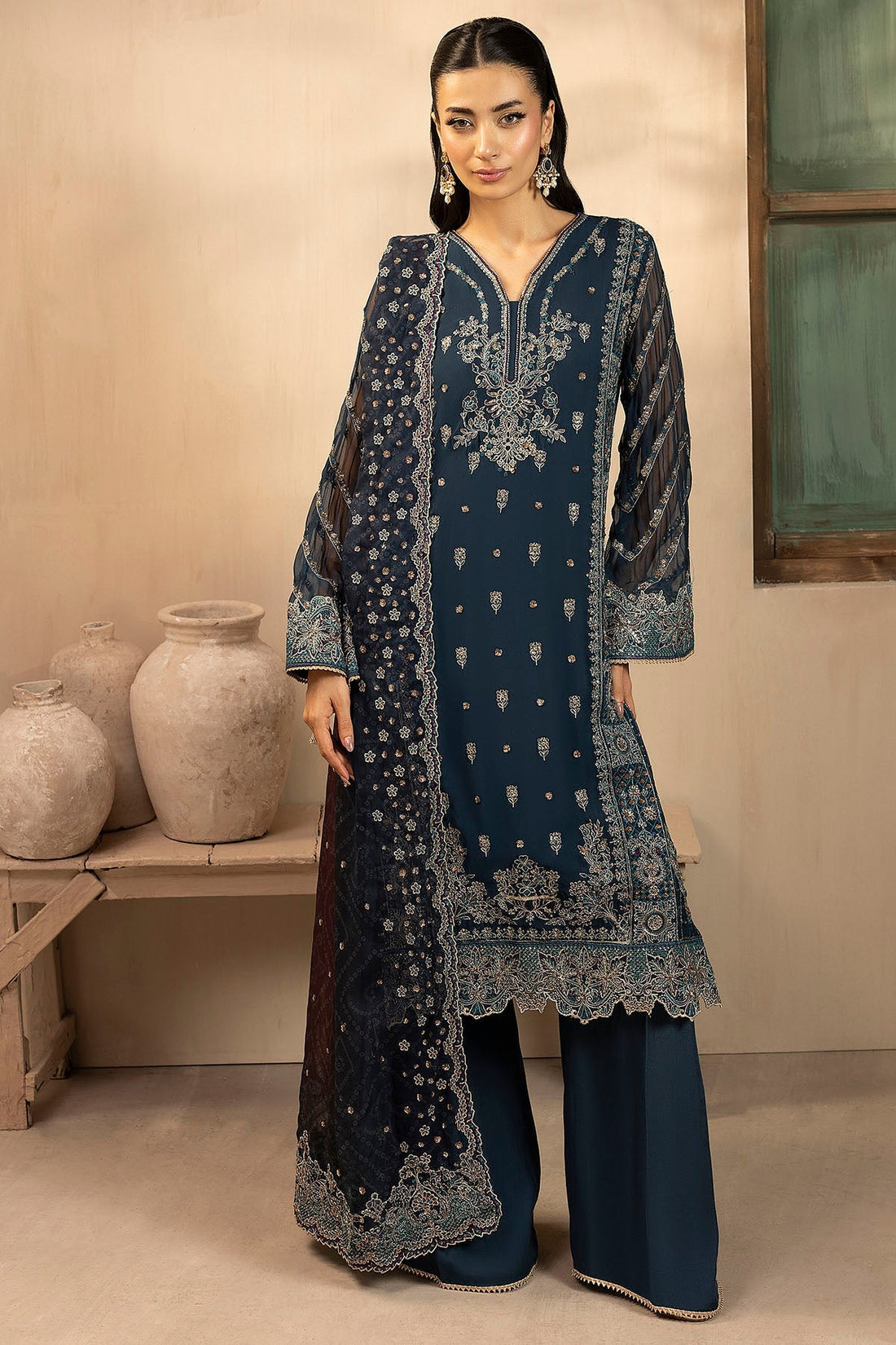 Motifz | Luxury Formal | 5581-DELLA - Official Motifz stockist in UK - Sakeena London