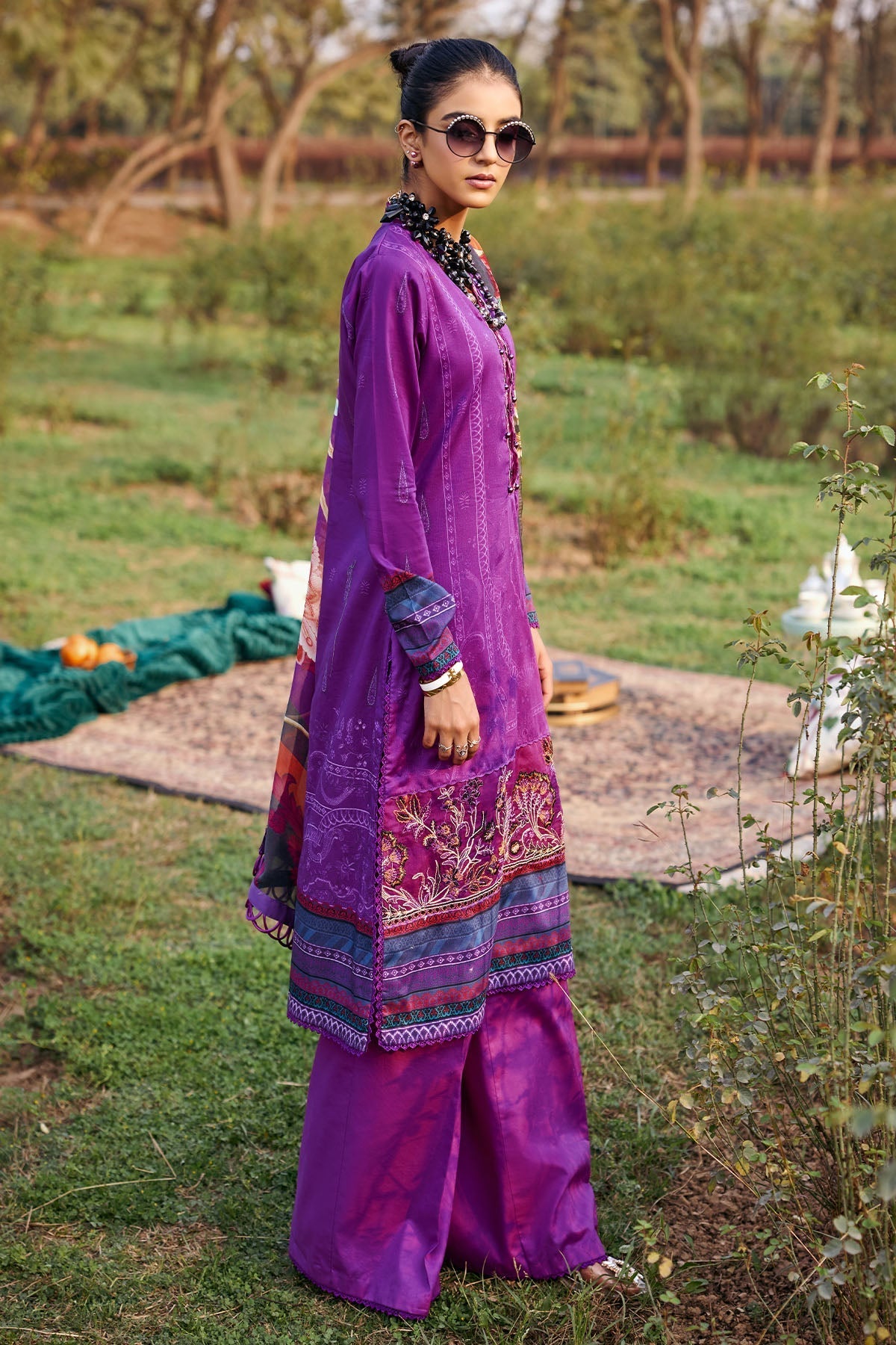 Motifz | Umang Lawn | 3547-ELIF - Official Motifz stockist in UK - Sakeena London