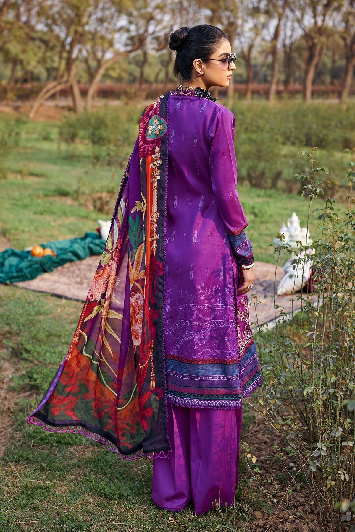 Motifz | Umang Lawn | 3547-ELIF - Official Motifz stockist in UK - Sakeena London