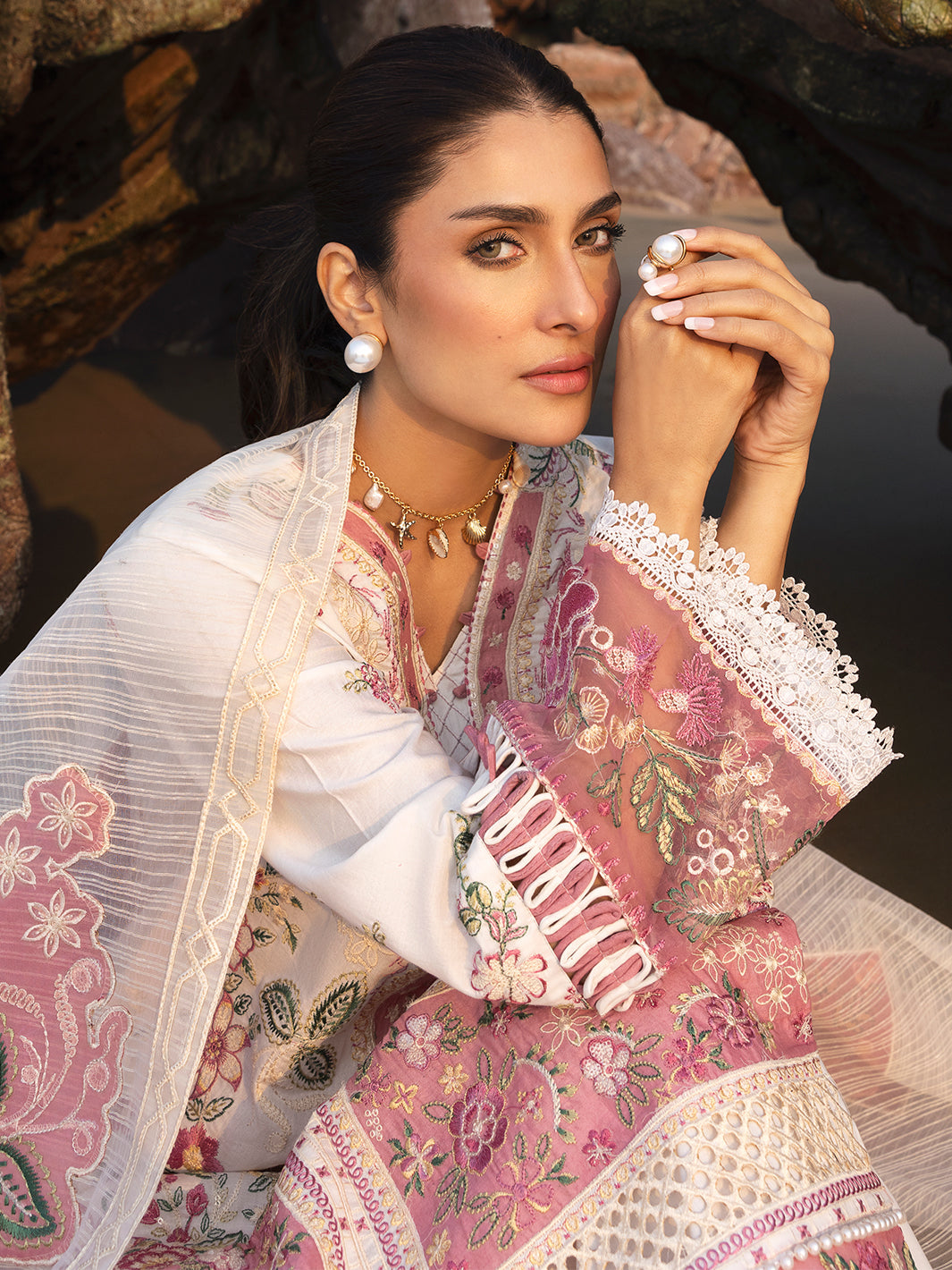 Mahnur | Sirena Luxury Lawn 25 | Magnolia - Official Mahnur stockist in UK - Sakeena London