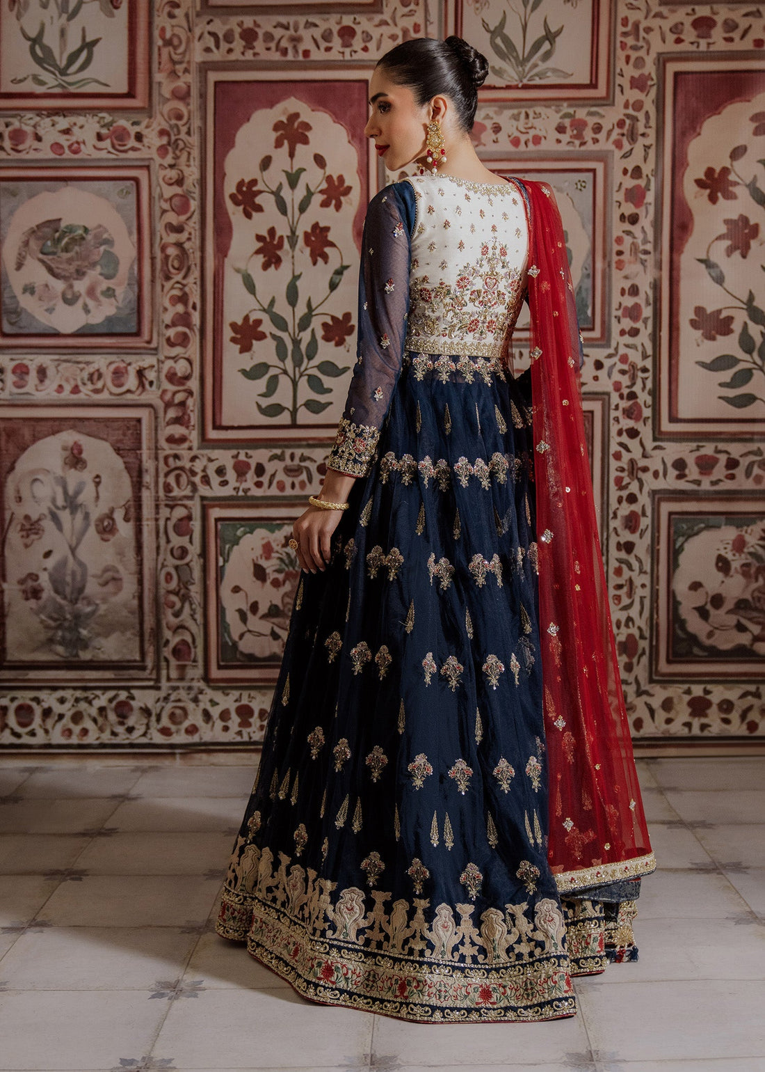 Mahgul | Portraits of Anaya | Mughal Eve - Official Mahgul stockist in UK - Sakeena London