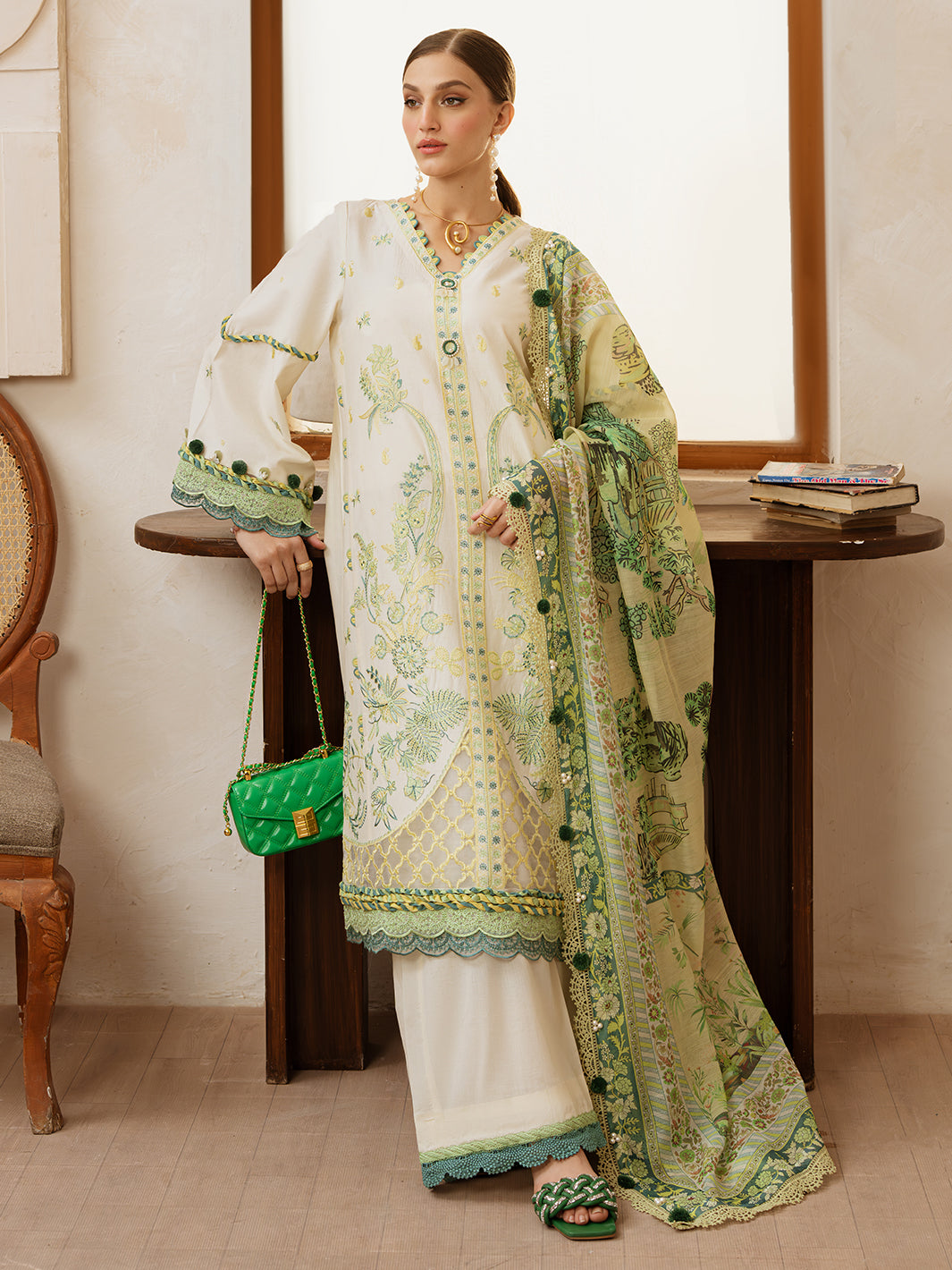 Mahnur | Florence Luxury Lawn 25 | MAHGUL - Official Mahnur stockist in UK - Sakeena London