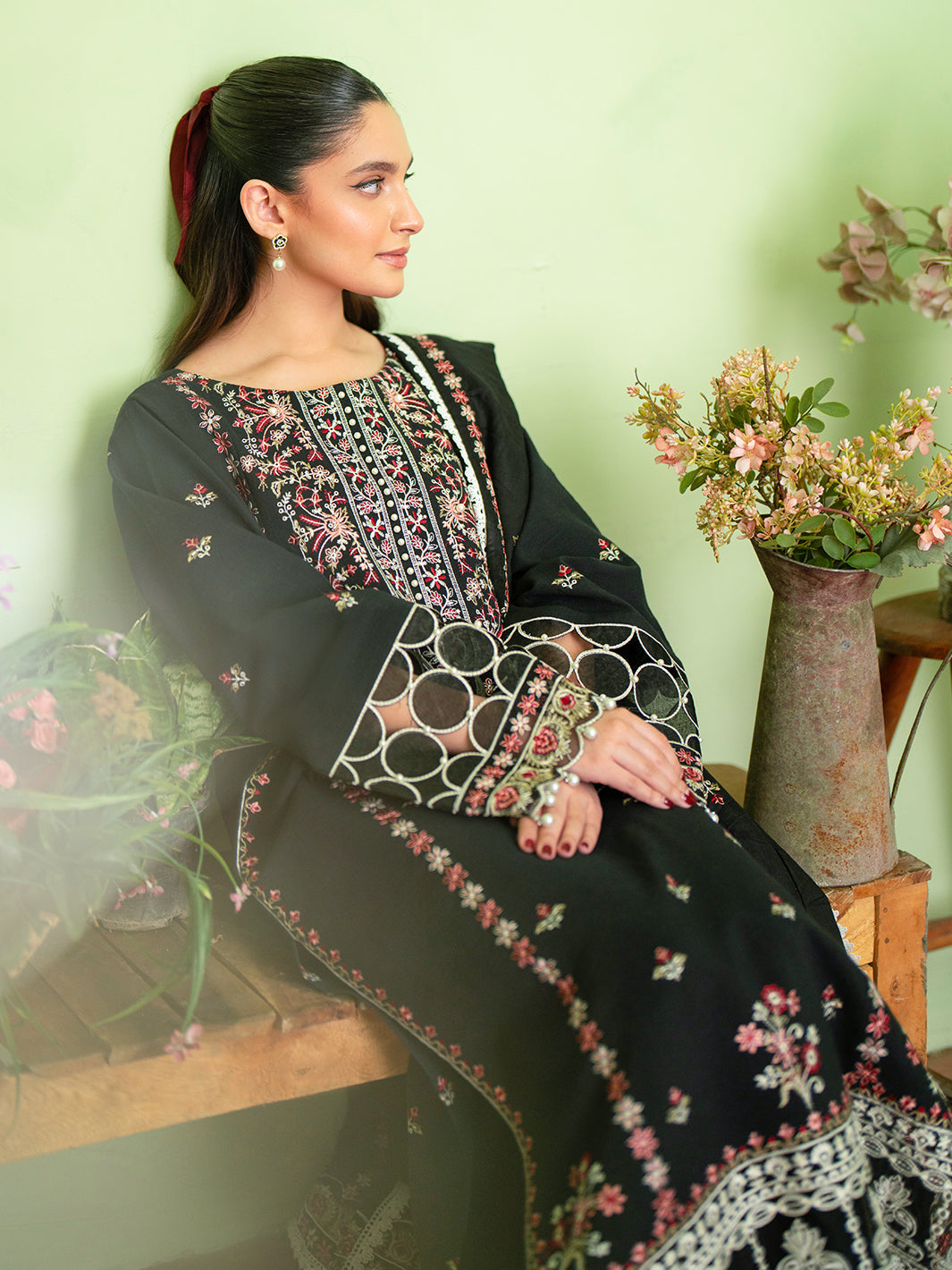 Mahnur | Leila Winter 24 | Bianca - Official Mahnur stockist in UK - Sakeena London
