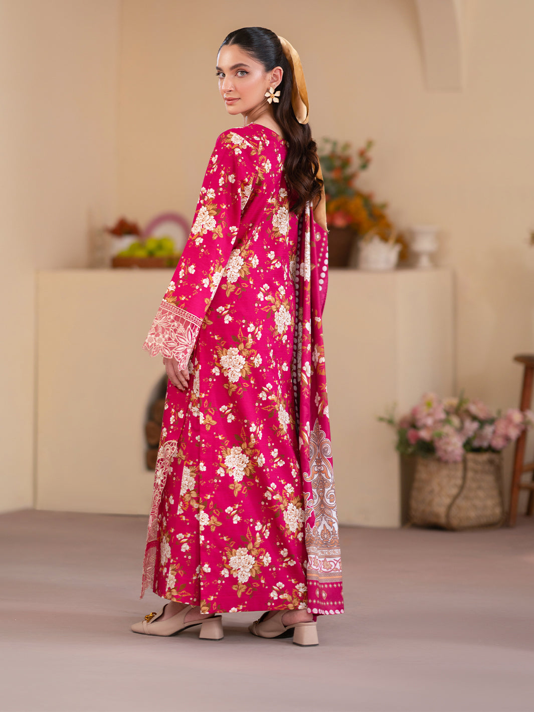 Mahnur | Leila Winter 24 | Camellia - Official Mahnur stockist in UK - Sakeena London