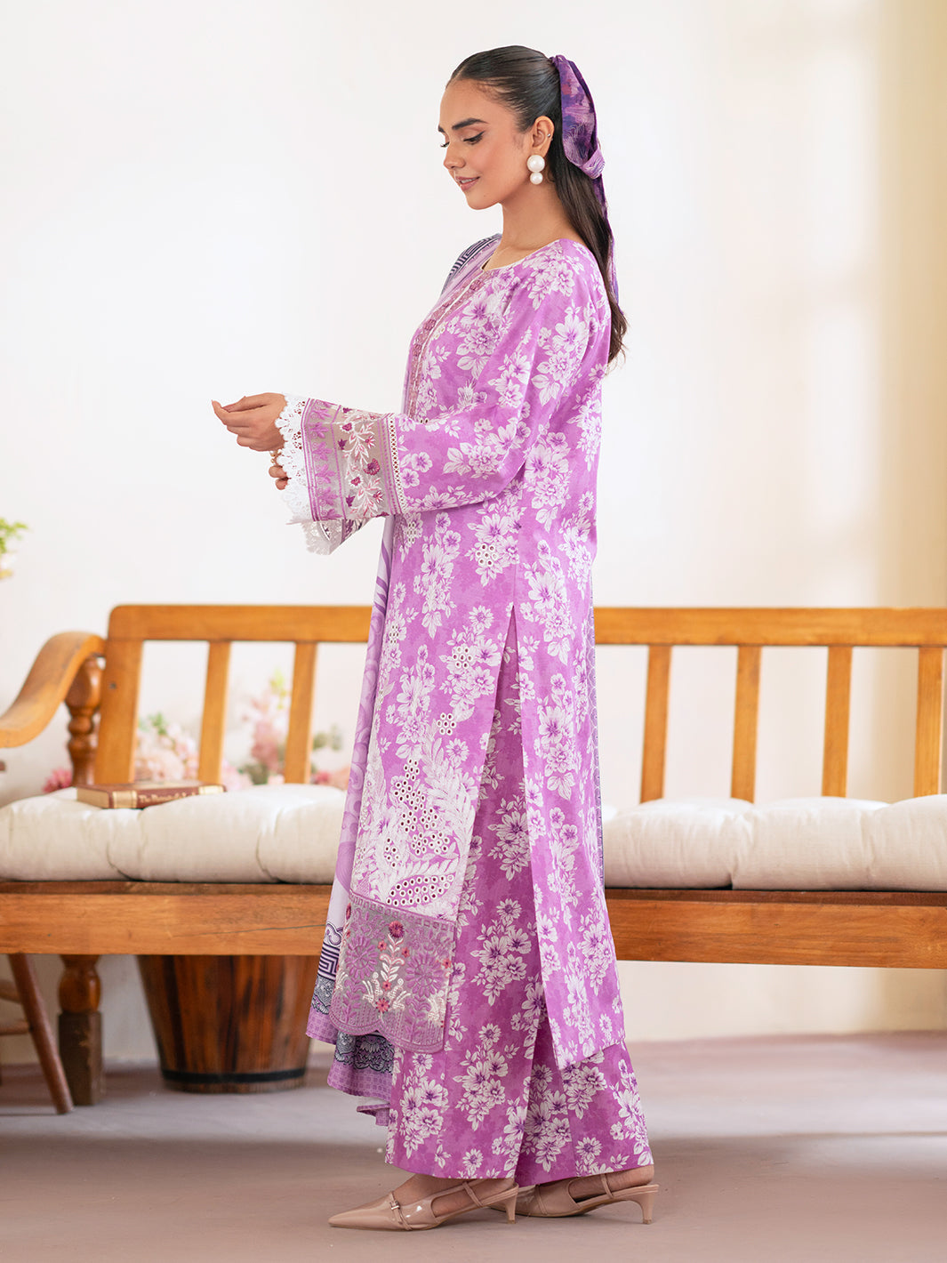 Mahnur | Leila Winter 24 | Fiona - Official Mahnur stockist in UK - Sakeena London