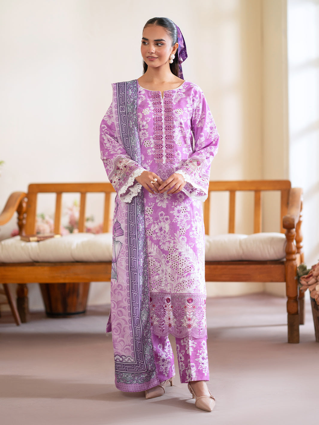 Mahnur | Leila Winter 24 | Fiona - Official Mahnur stockist in UK - Sakeena London