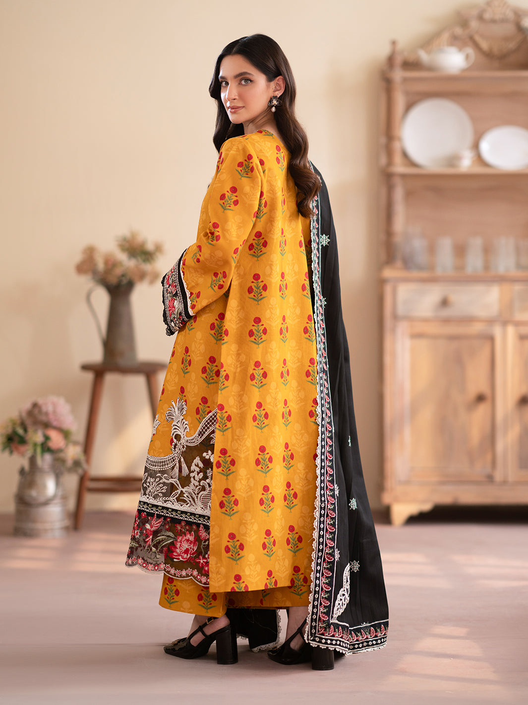 Mahnur | Leila Winter 24 | Marigold - Official Mahnur stockist in UK - Sakeena London
