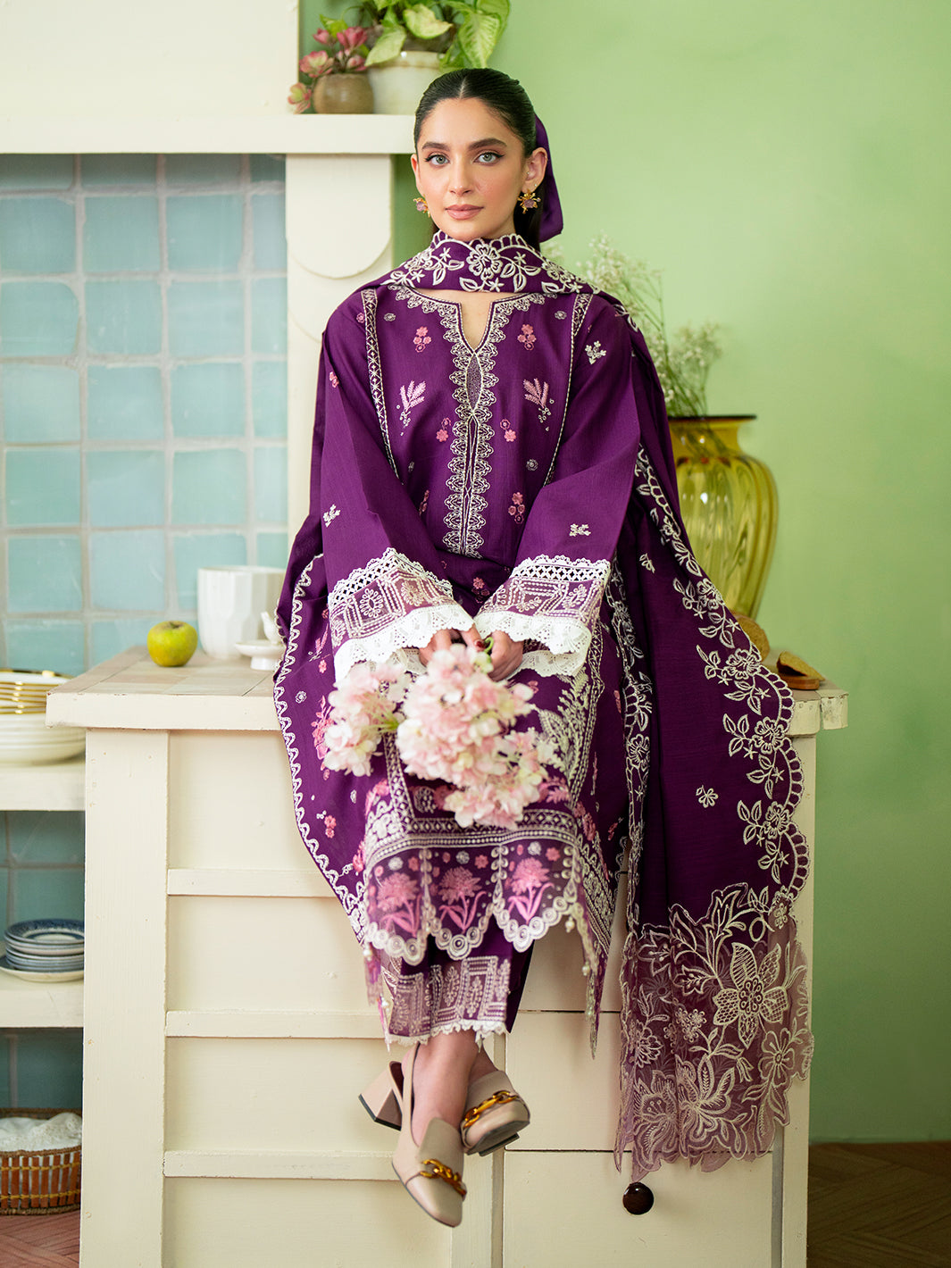 Mahnur | Leila Winter 24 | Rhea - Official Mahnur stockist in UK - Sakeena London