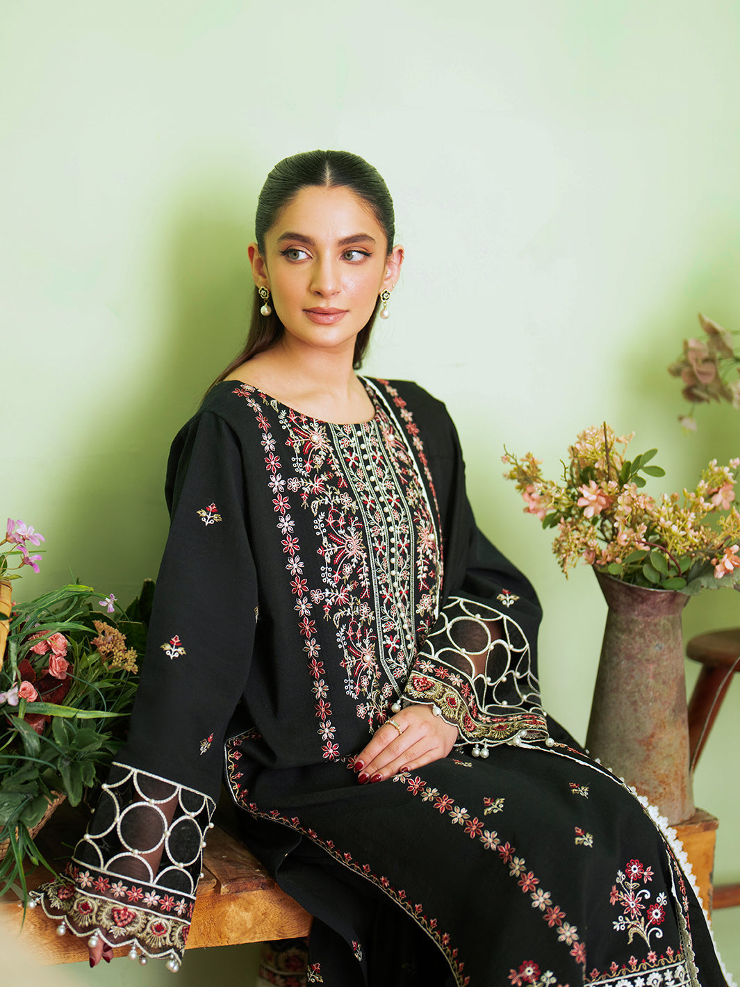 Mahnur | Leila Winter 24 | Bianca - Official Mahnur stockist in UK - Sakeena London
