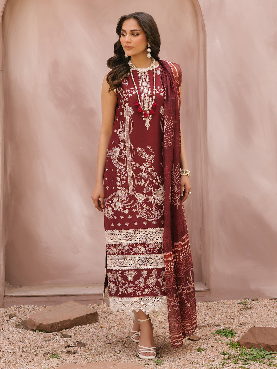 Mahnur | Masakali Luxury Lawn 24 | MK 02 - B - Official Mahnur stockist in UK - Sakeena London