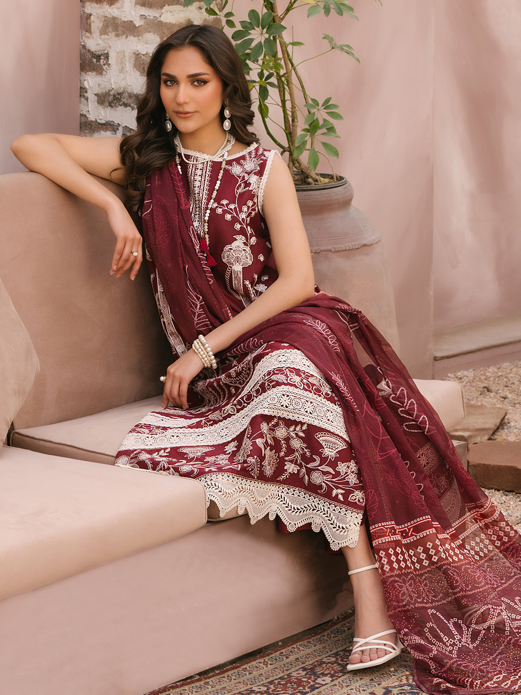 Mahnur | Masakali Luxury Lawn 24 | MK 02 - B - Official Mahnur stockist in UK - Sakeena London