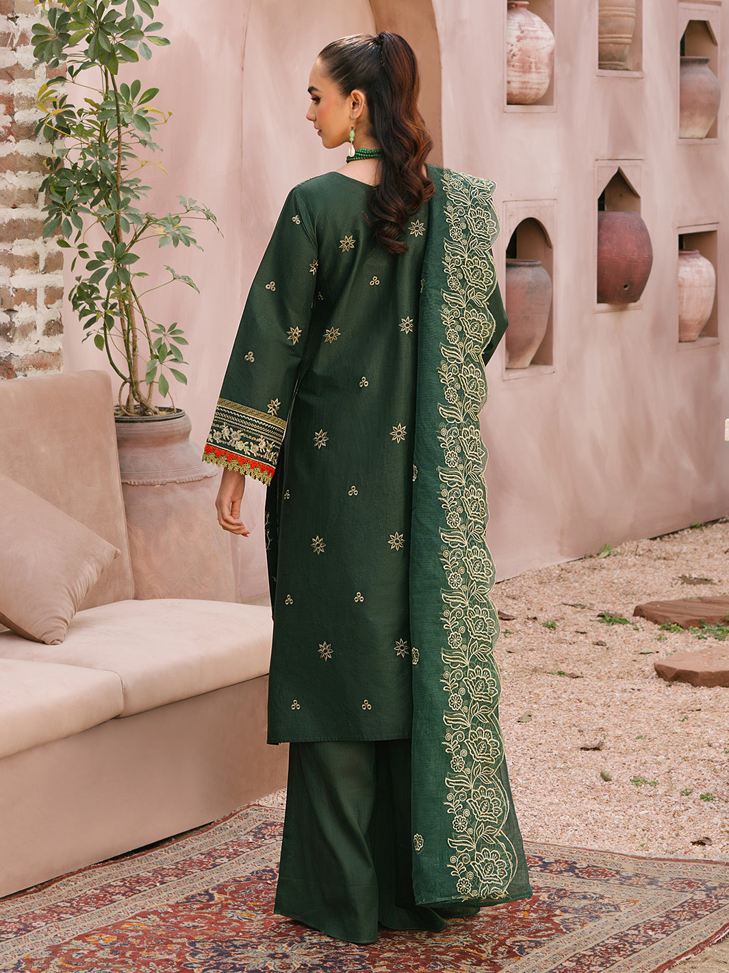Mahnur | Masakali Luxury Lawn 24 | MK 04 - B - Official Mahnur stockist in UK - Sakeena London