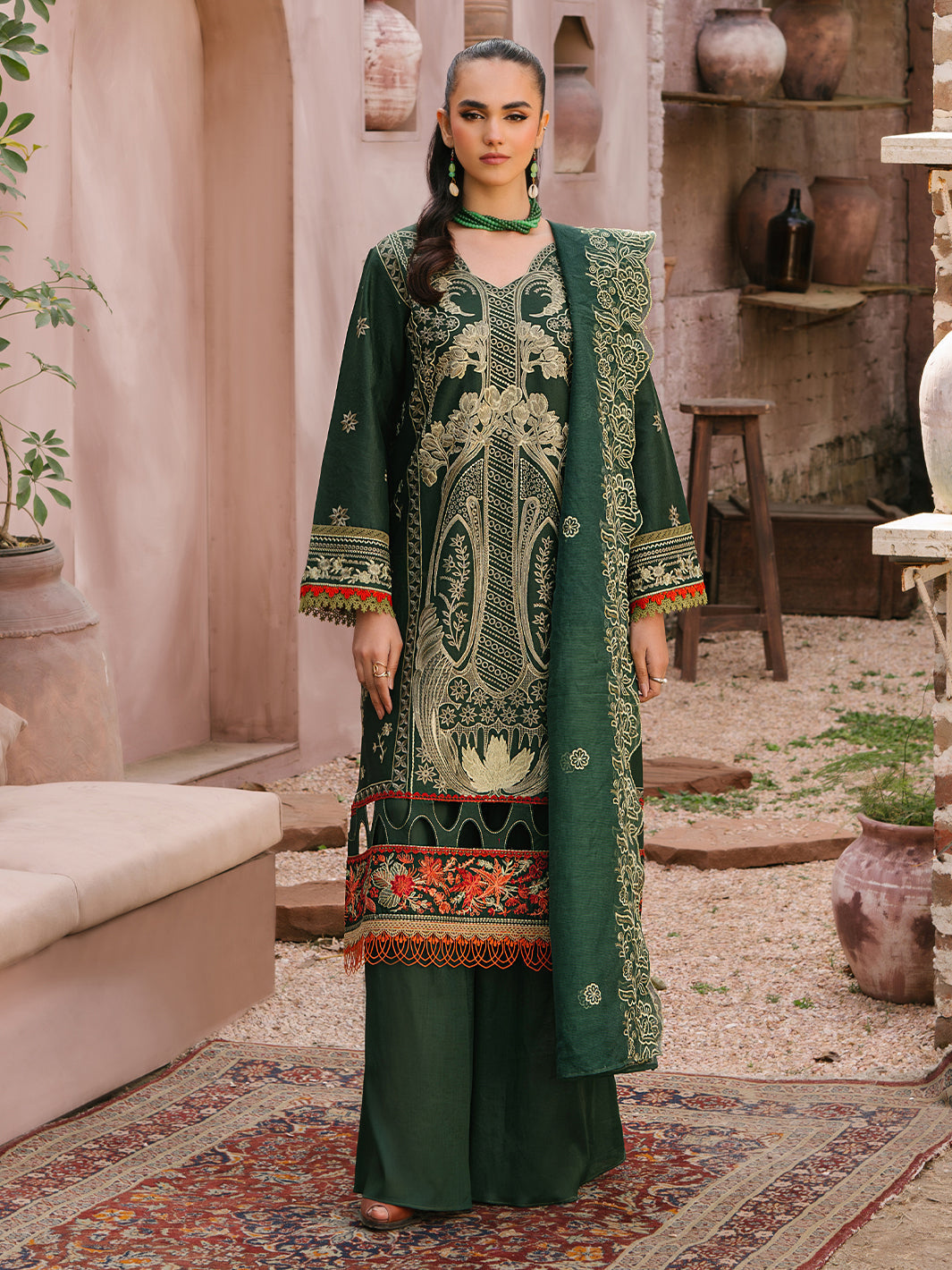 Mahnur | Masakali Luxury Lawn 24 | MK 04 - B - Official Mahnur stockist in UK - Sakeena London