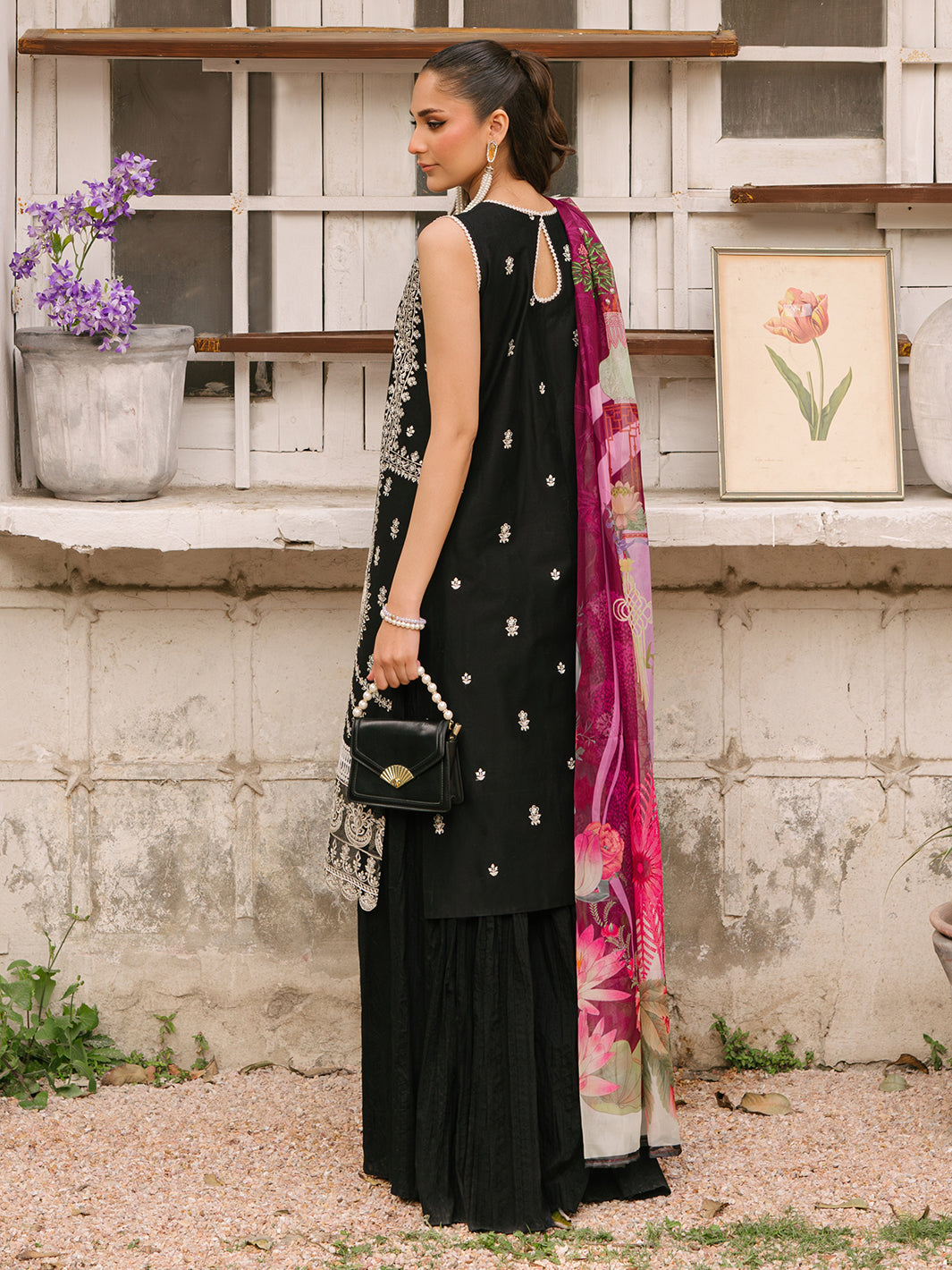 Mahnur | Masakali Luxury Lawn 24 | MK 05 - A - Official Mahnur stockist in UK - Sakeena London