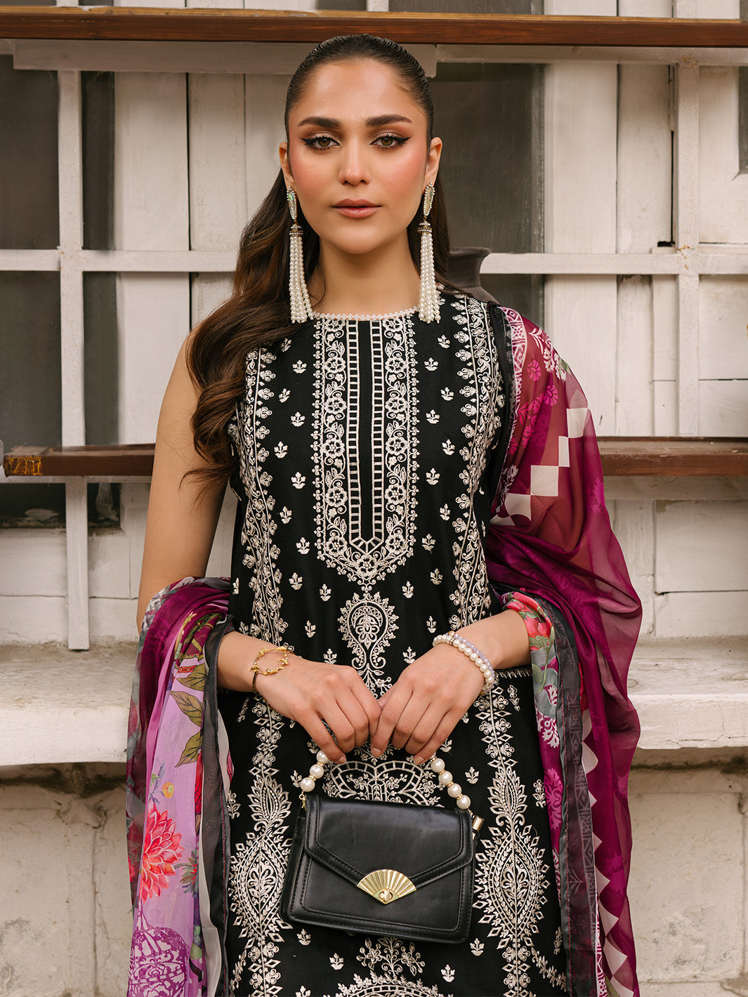 Mahnur | Masakali Luxury Lawn 24 | MK 05 - A - Official Mahnur stockist in UK - Sakeena London