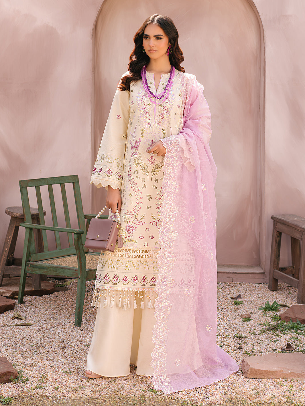 Mahnur | Masakali Luxury Lawn 24 | MK 01 - B - Official Mahnur stockist in UK - Sakeena London