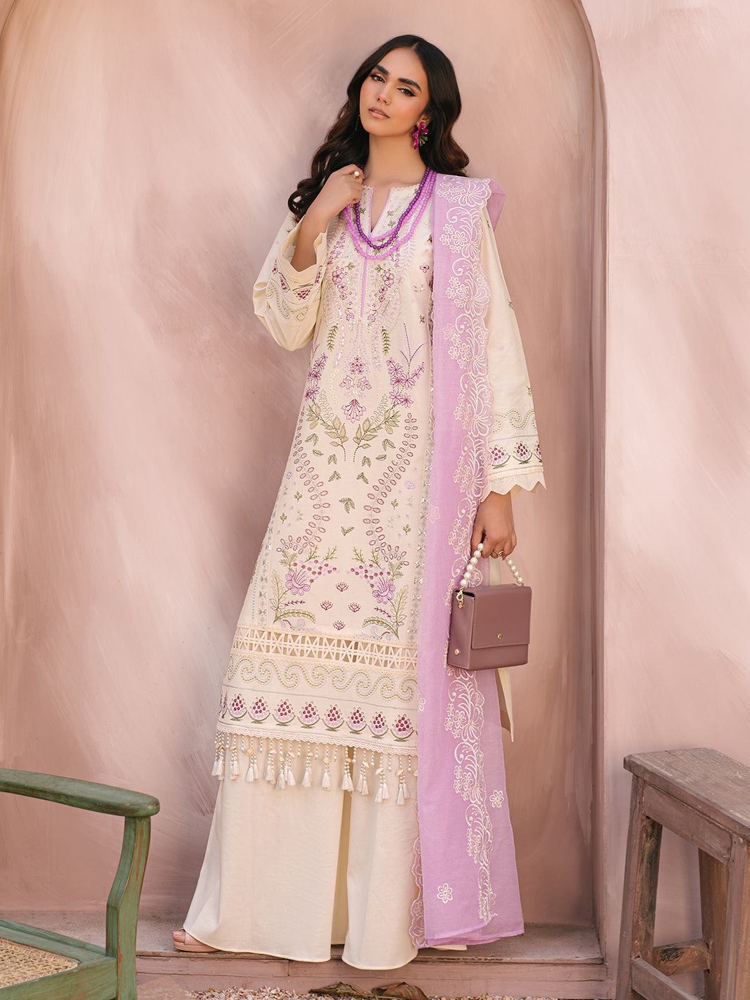 Mahnur | Masakali Luxury Lawn 24 | MK 01 - B - Official Mahnur stockist in UK - Sakeena London