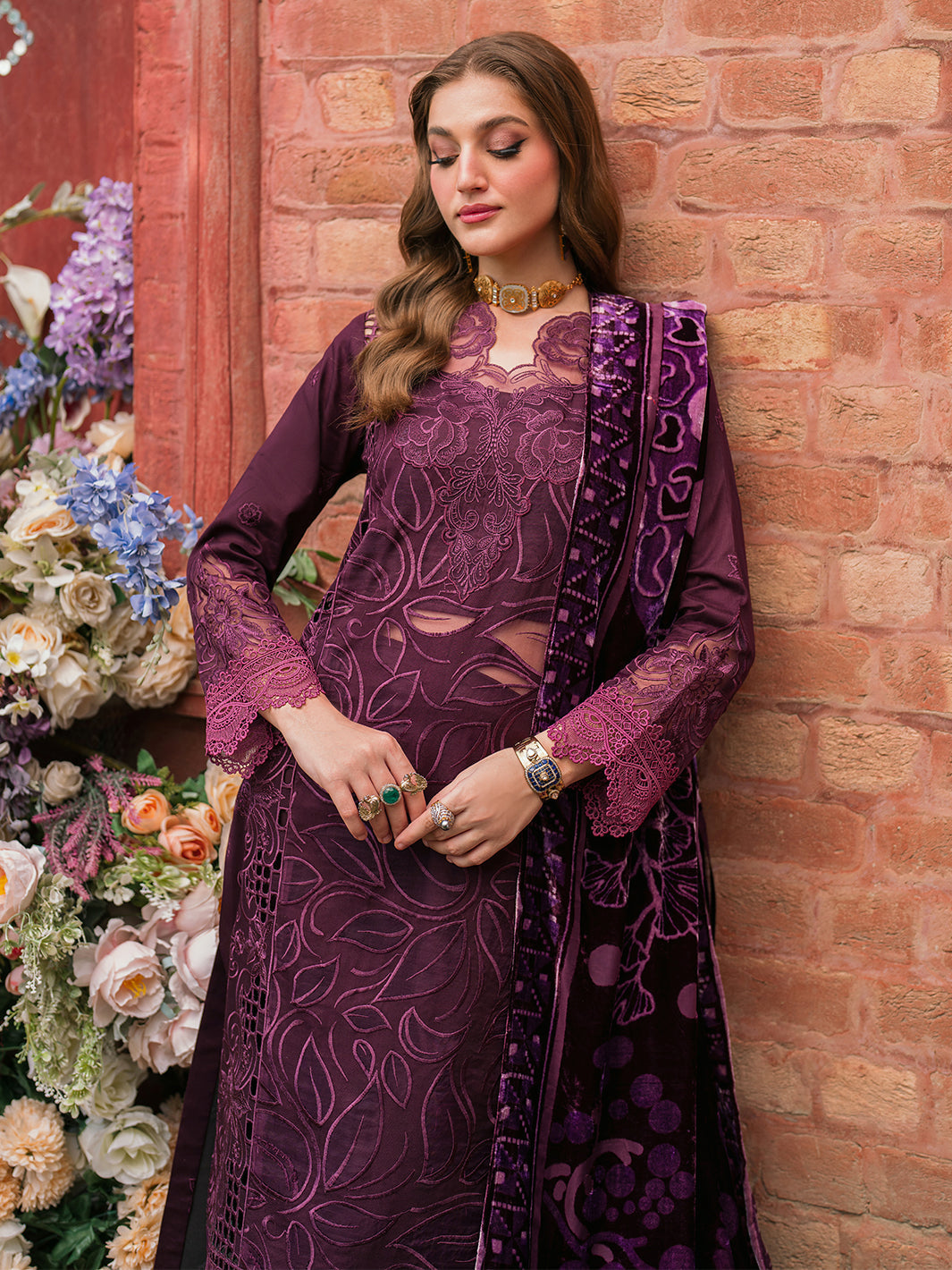 Mahnur | Nazakat Luxury Winter | ZARAE - Official Mahnur stockist in UK - Sakeena London