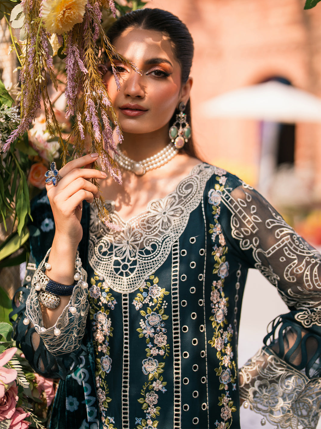 Mahnur | Nazakat Luxury Winter | ELYS - Official Mahnur stockist in UK - Sakeena London