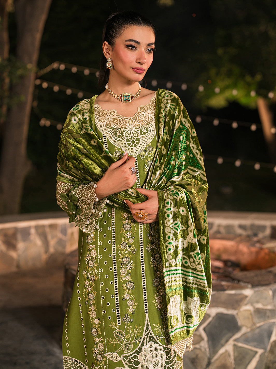 Mahnur | Nazakat Luxury Winter | ARYA - Official Mahnur stockist in UK - Sakeena London