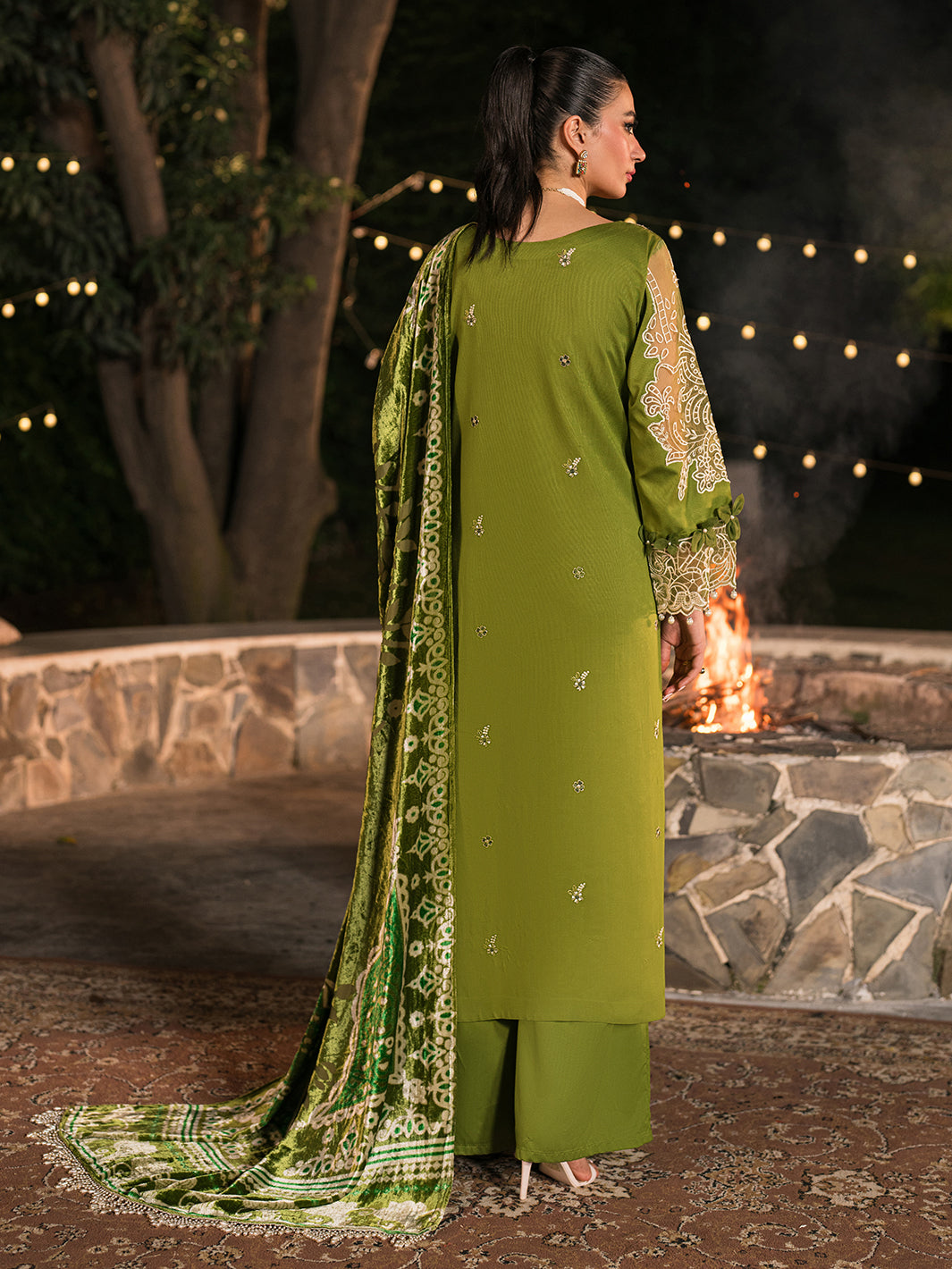 Mahnur | Nazakat Luxury Winter | ARYA - Official Mahnur stockist in UK - Sakeena London
