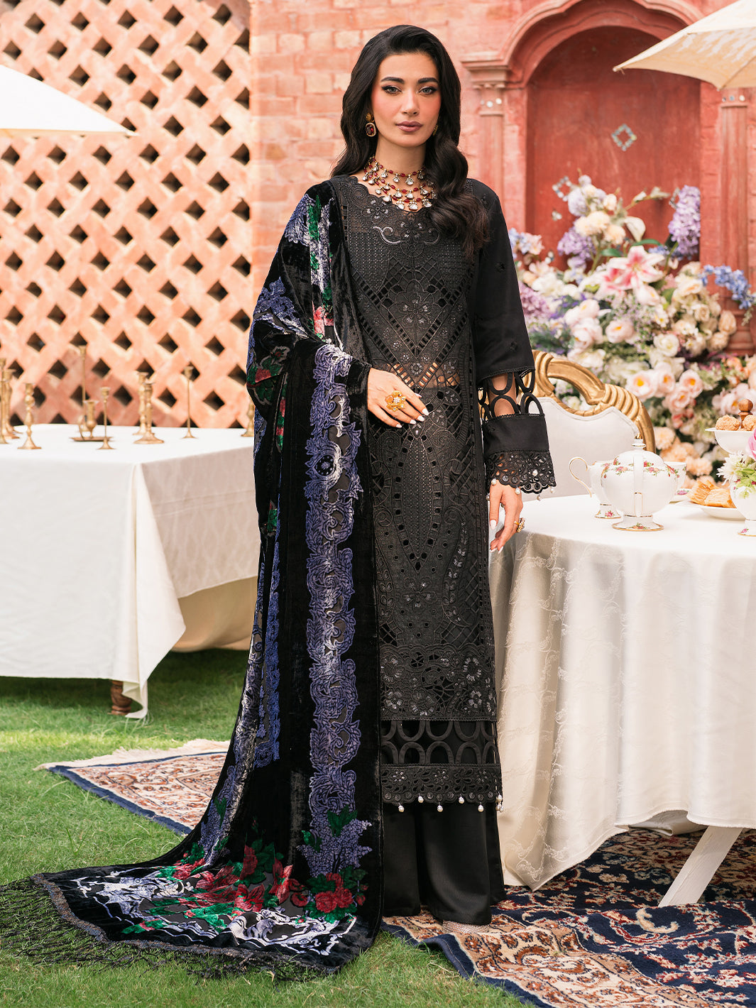 Mahnur | Nazakat Luxury Winter | LUMI - Official Mahnur stockist in UK - Sakeena London