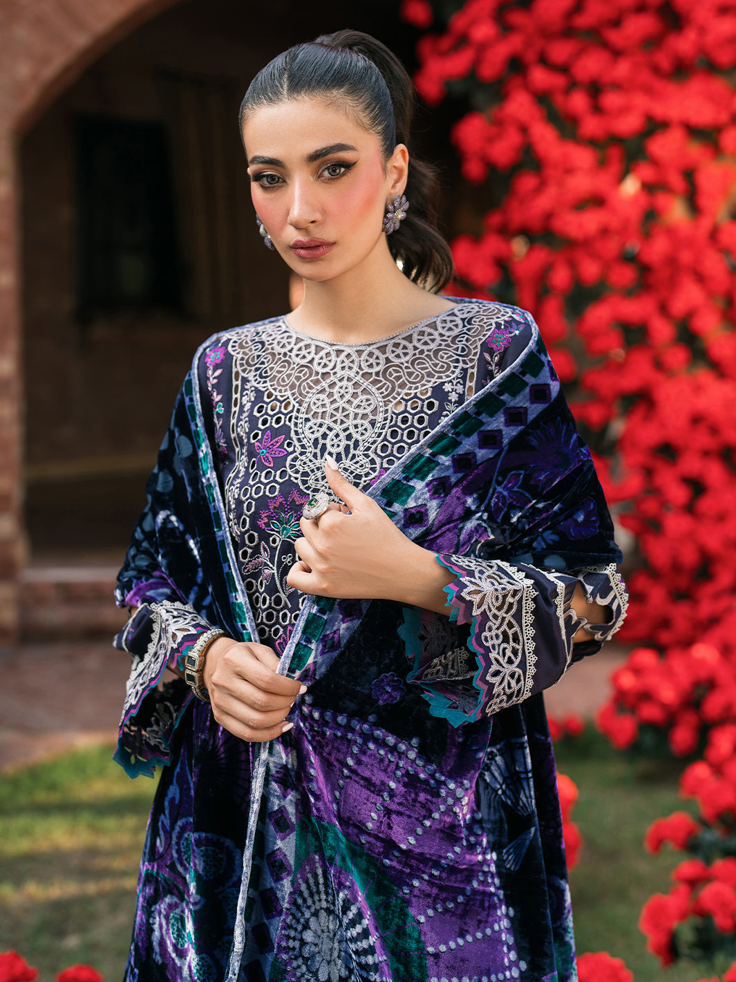 Mahnur | Nazakat Luxury Winter | MIRA - Official Mahnur stockist in UK - Sakeena London