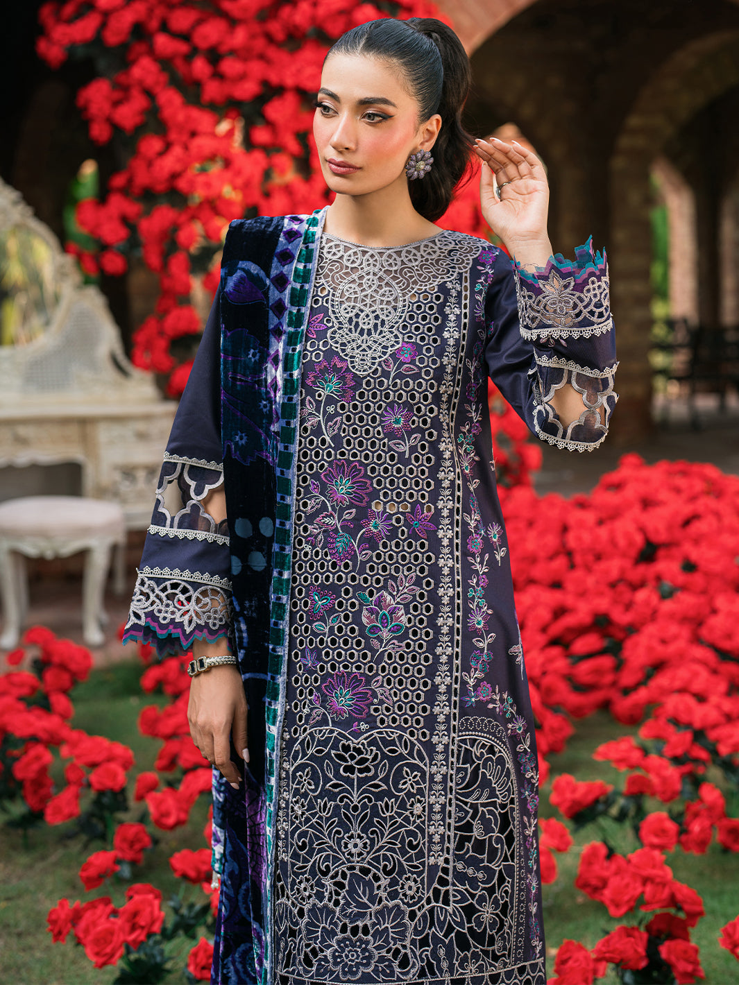 Mahnur | Nazakat Luxury Winter | MIRA - Official Mahnur stockist in UK - Sakeena London