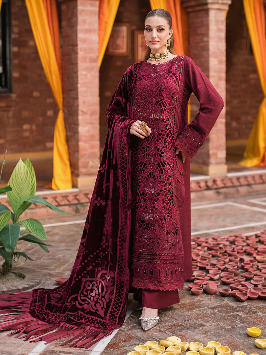 Mahnur | Nazakat Luxury Winter | REINA - Official Mahnur stockist in UK - Sakeena London