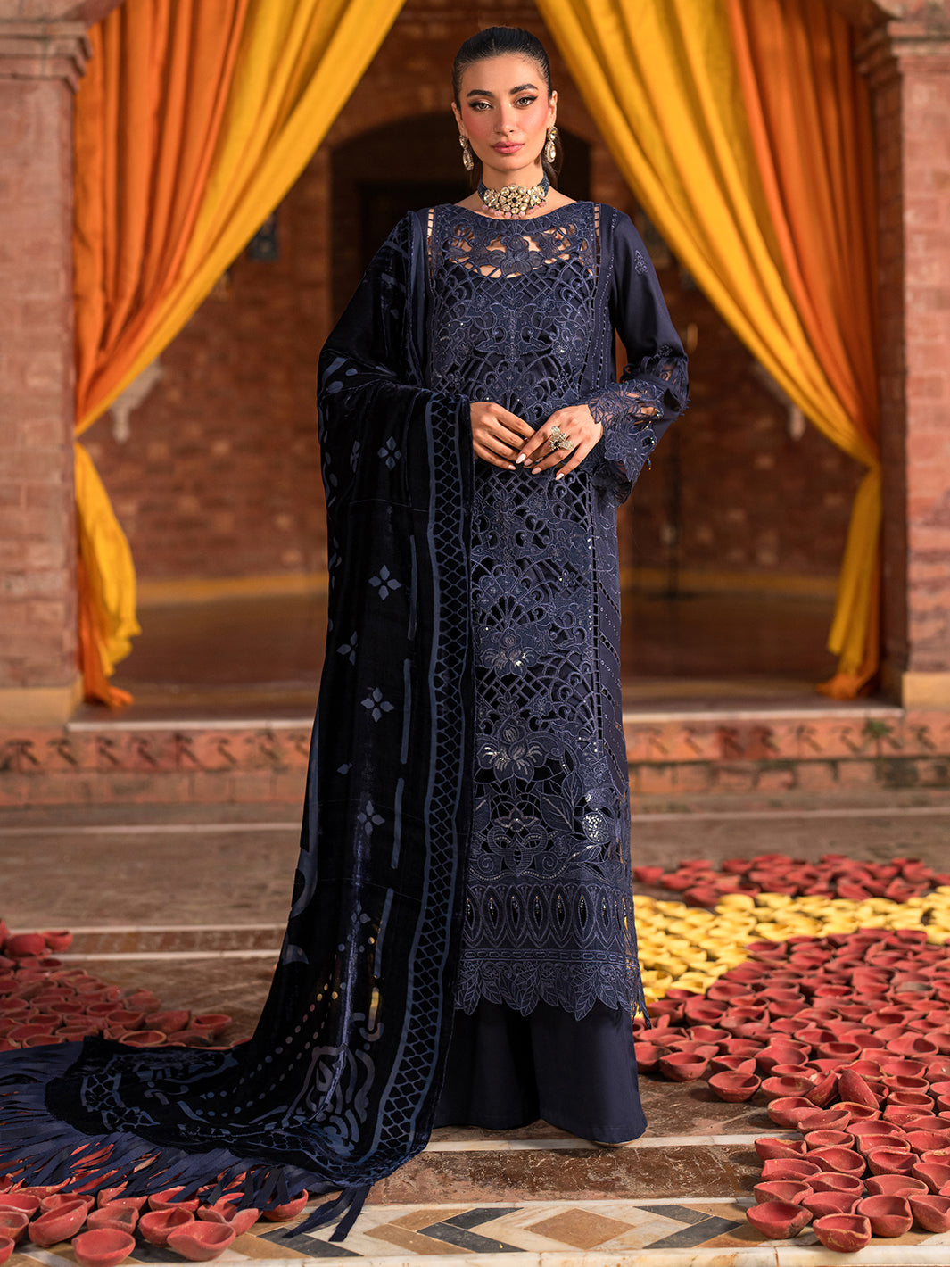 Mahnur | Nazakat Luxury Winter | SIRA - Official Mahnur stockist in UK - Sakeena London
