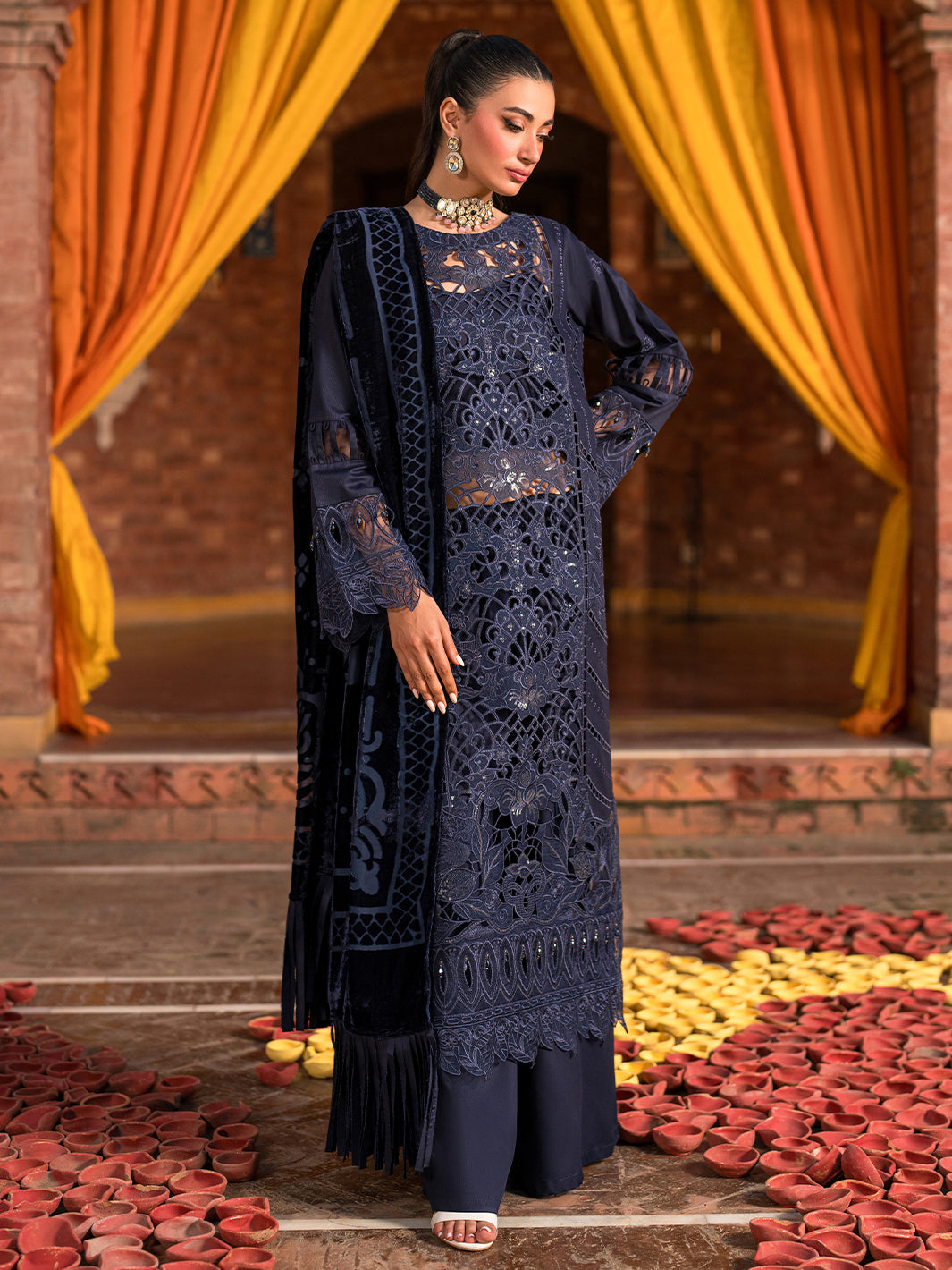Mahnur | Nazakat Luxury Winter | SIRA - Official Mahnur stockist in UK - Sakeena London