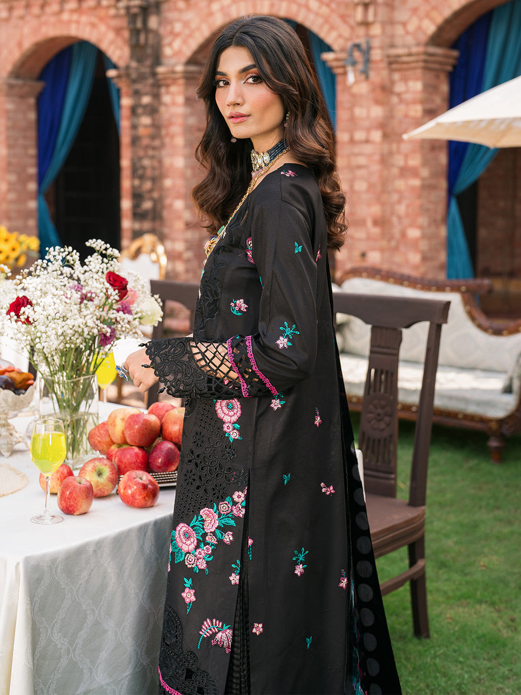 Mahnur | Nazakat Luxury Winter | TALIA - Official Mahnur stockist in UK - Sakeena London