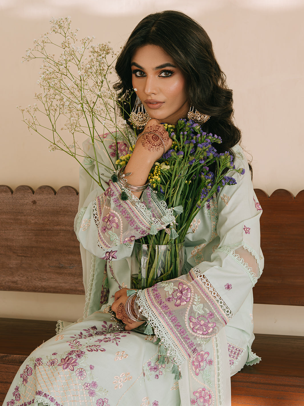 Mahnur | Shanaya Luxury Lawn 25 | Hooriya - Official Mahnur stockist in UK - Sakeena London