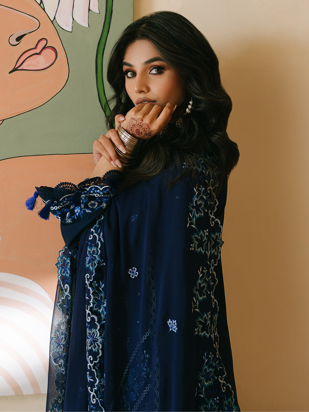 Mahnur | Shanaya Luxury Lawn 25 | Shahmina - Official Mahnur stockist in UK - Sakeena London