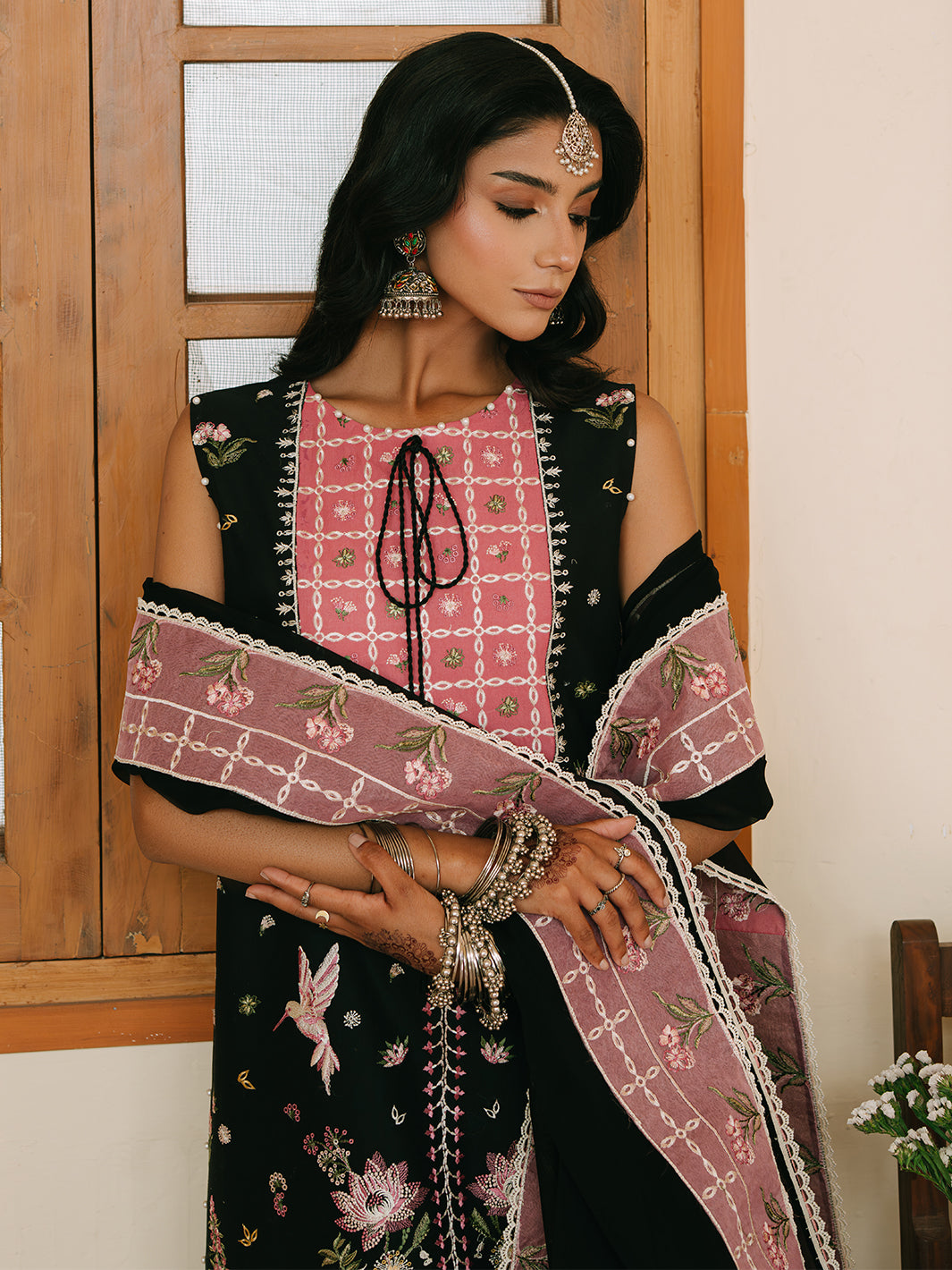 Mahnur | Shanaya Luxury Lawn 25 | Zarina - Official Mahnur stockist in UK - Sakeena London