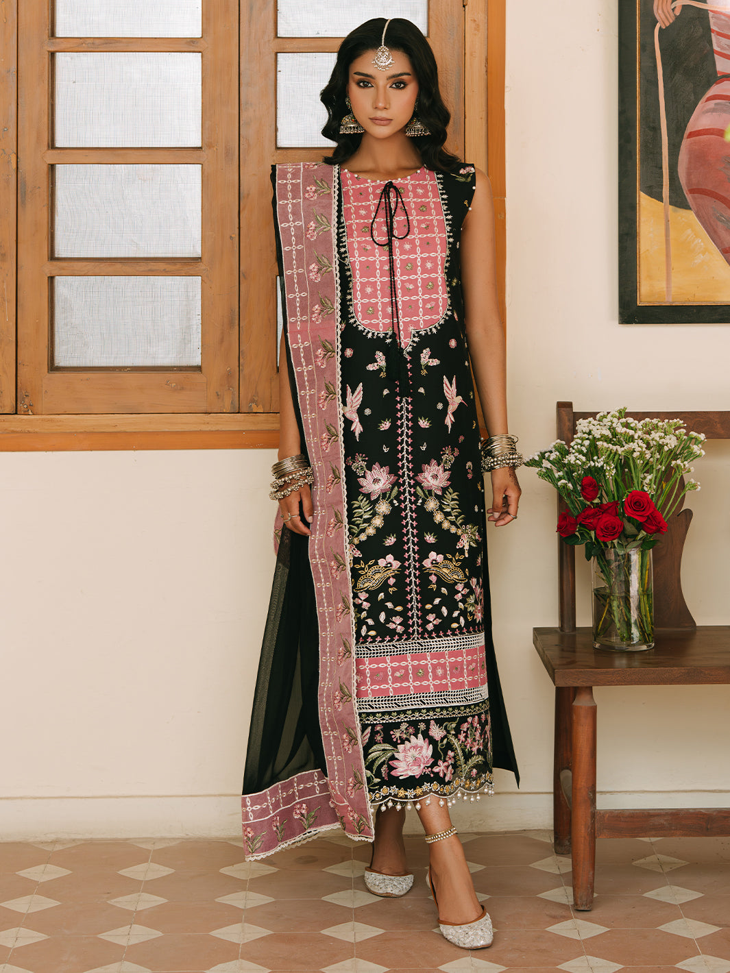 Mahnur | Shanaya Luxury Lawn 25 | Zarina - Official Mahnur stockist in UK - Sakeena London