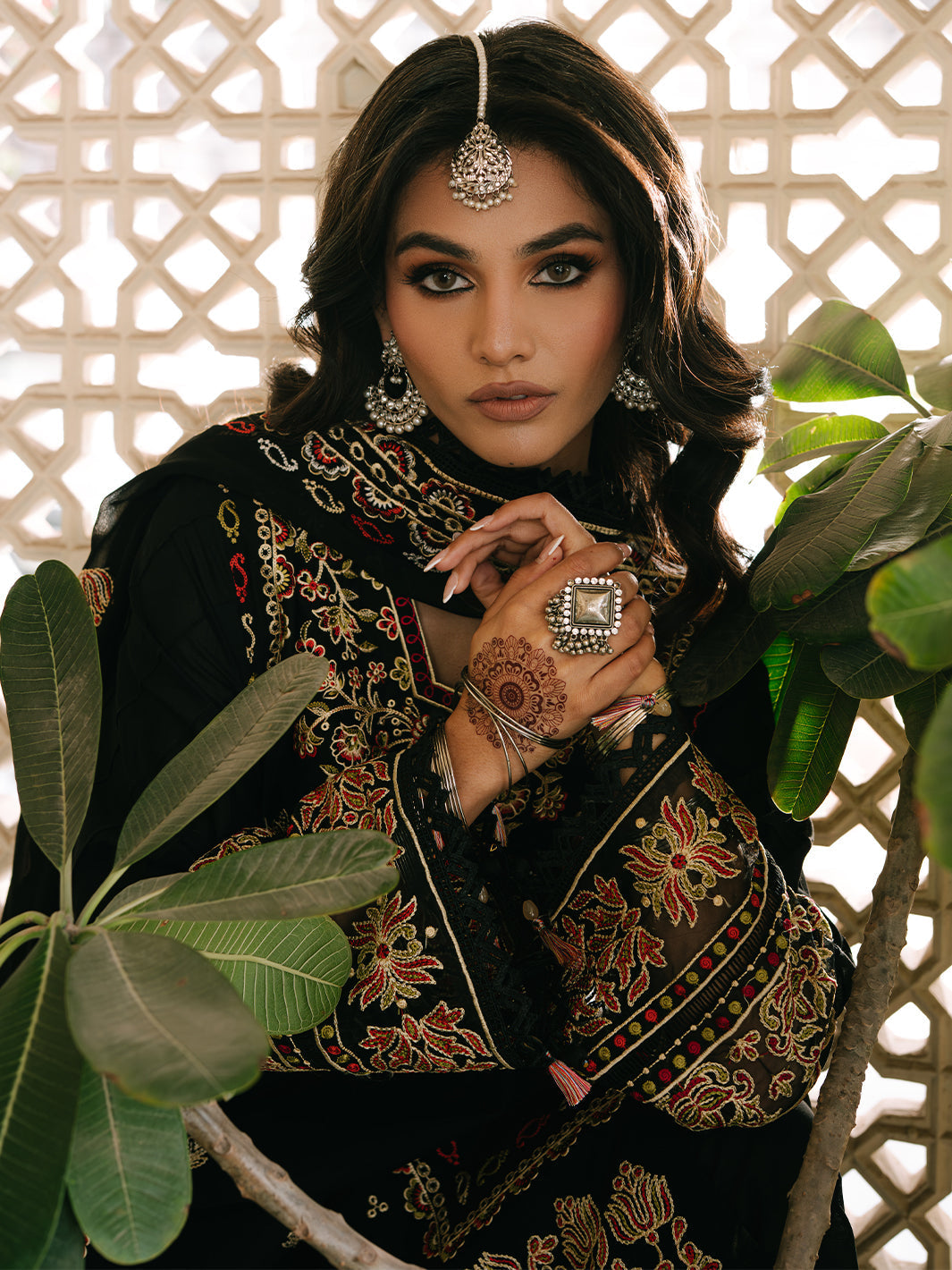 Mahnur | Shanaya Luxury Lawn 25 | Zehra - Official Mahnur stockist in UK - Sakeena London