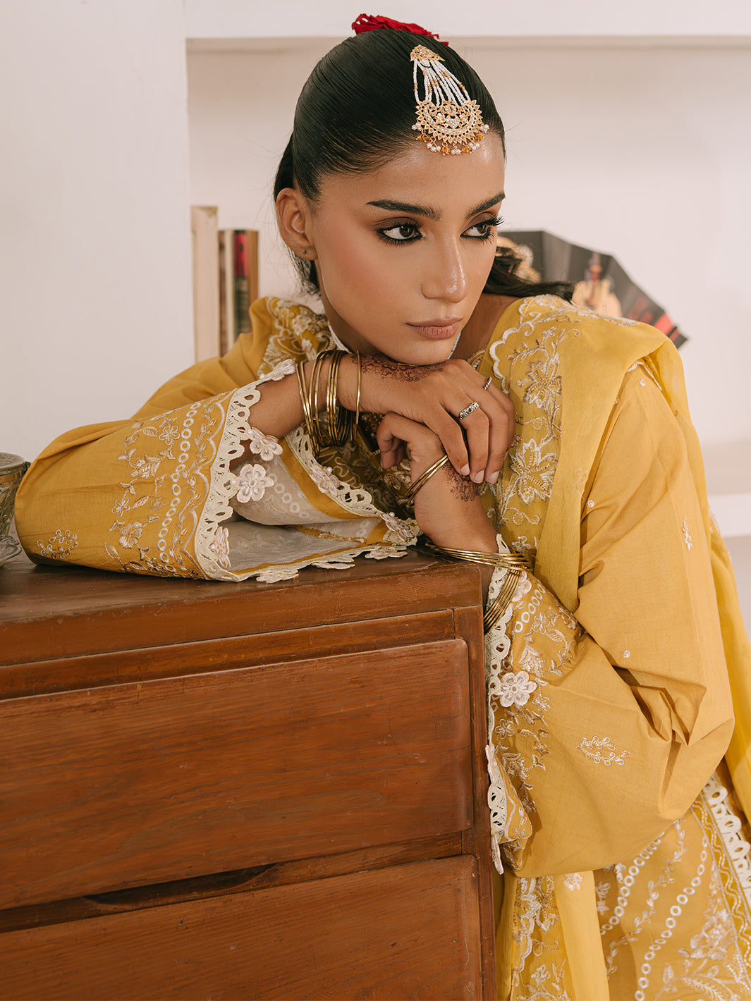 Mahnur | Shanaya Luxury Lawn 25 | Zunaira - Official Mahnur stockist in UK - Sakeena London