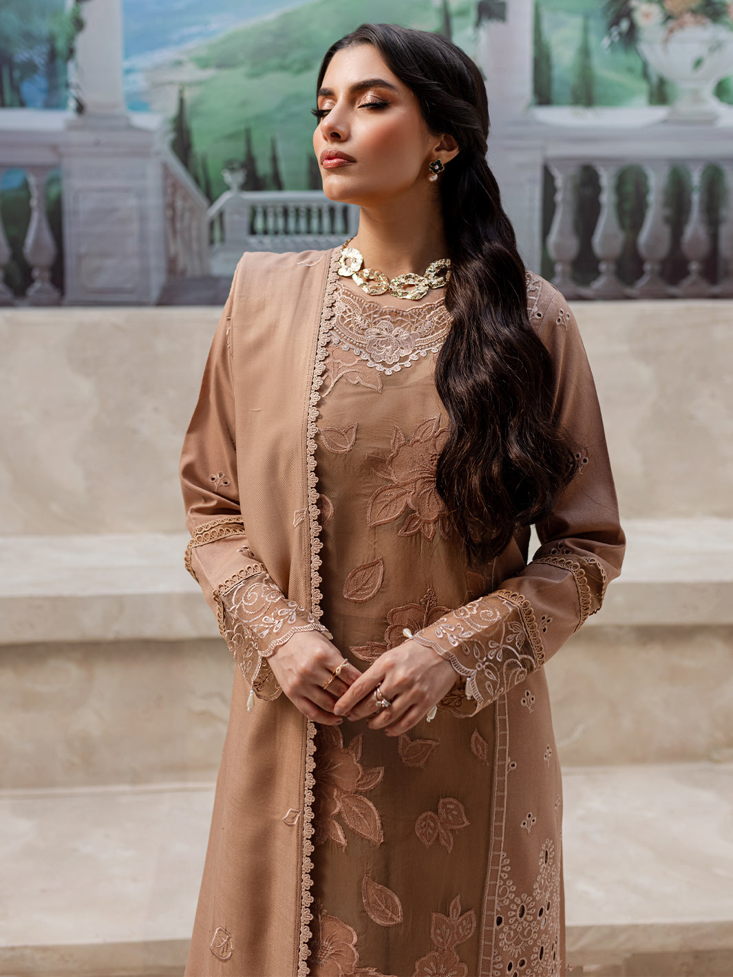 Mahnur | Veronica Luxury Karandi 24 | PENELOPE - Official Mahnur stockist in UK - Sakeena London