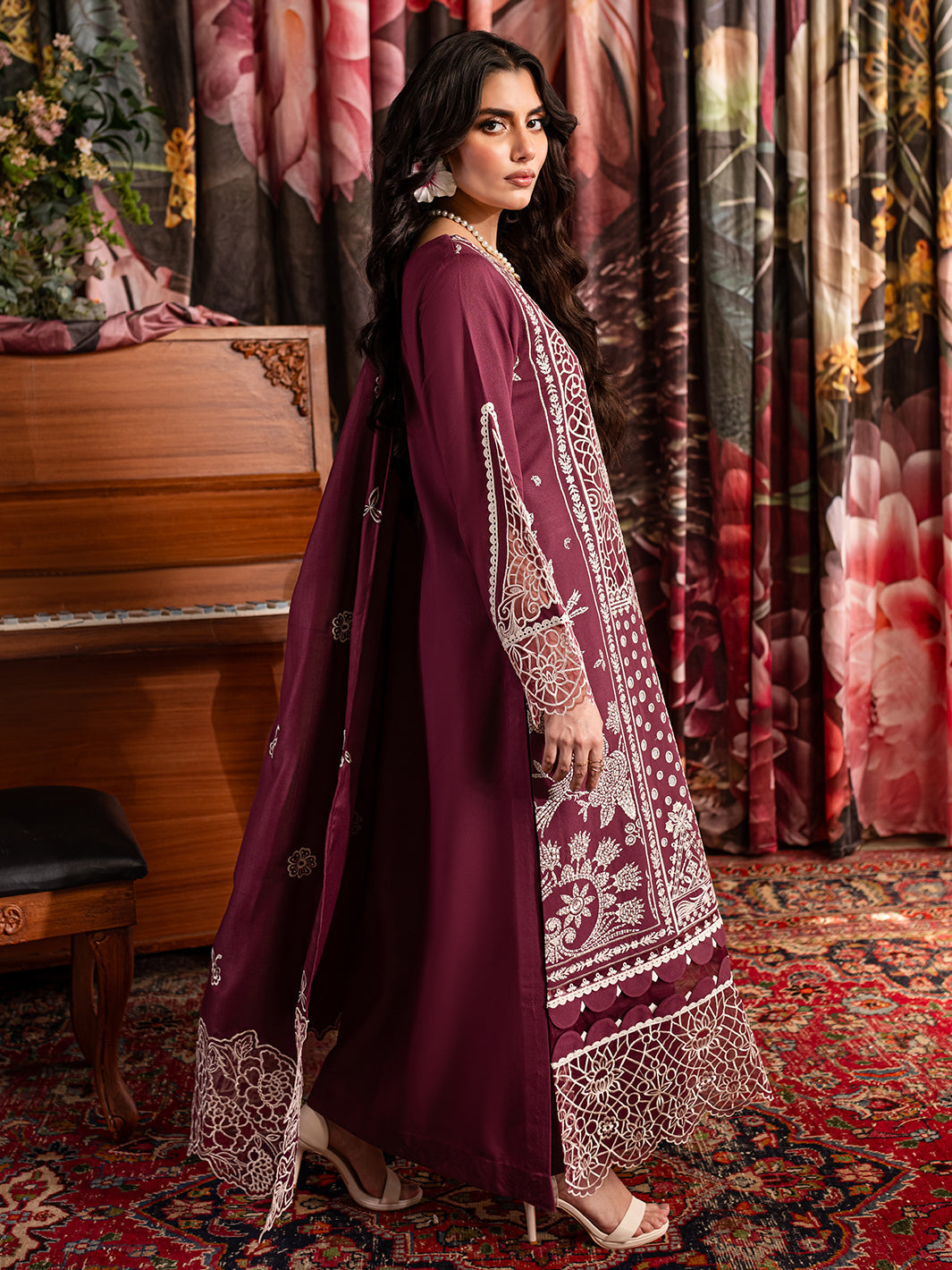 Mahnur | Veronica Luxury Karandi 24 | ROSE - Official Mahnur stockist in UK - Sakeena London